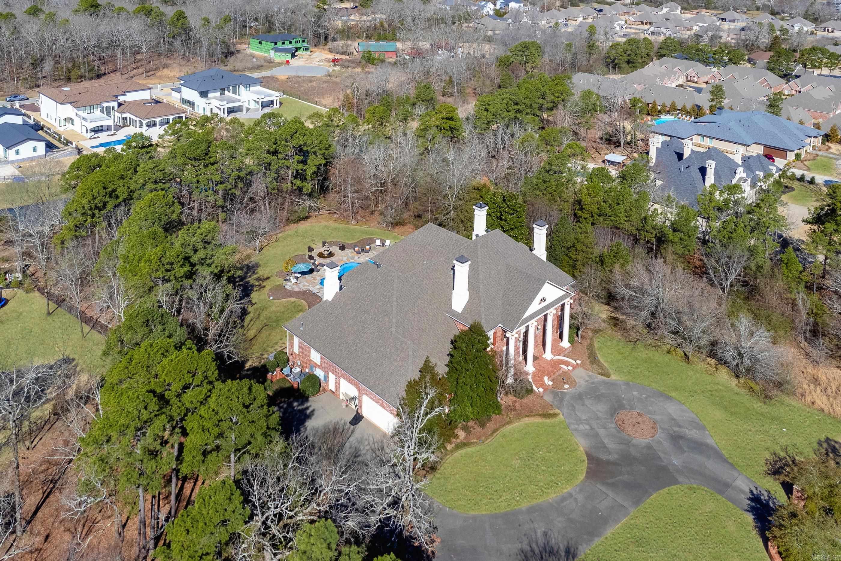 VALLEY FALLS ESTATES - Residential