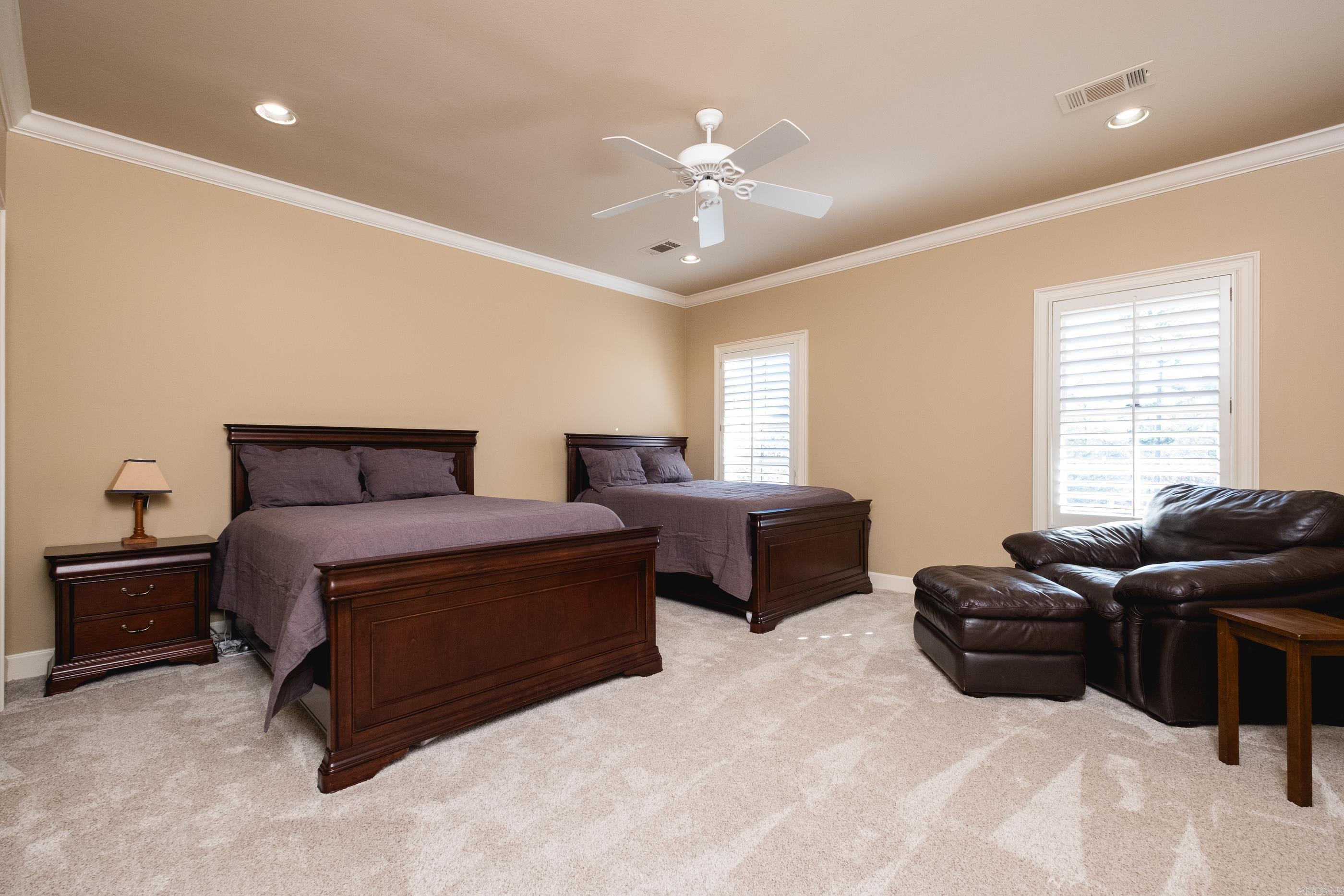 VALLEY FALLS ESTATES - Residential