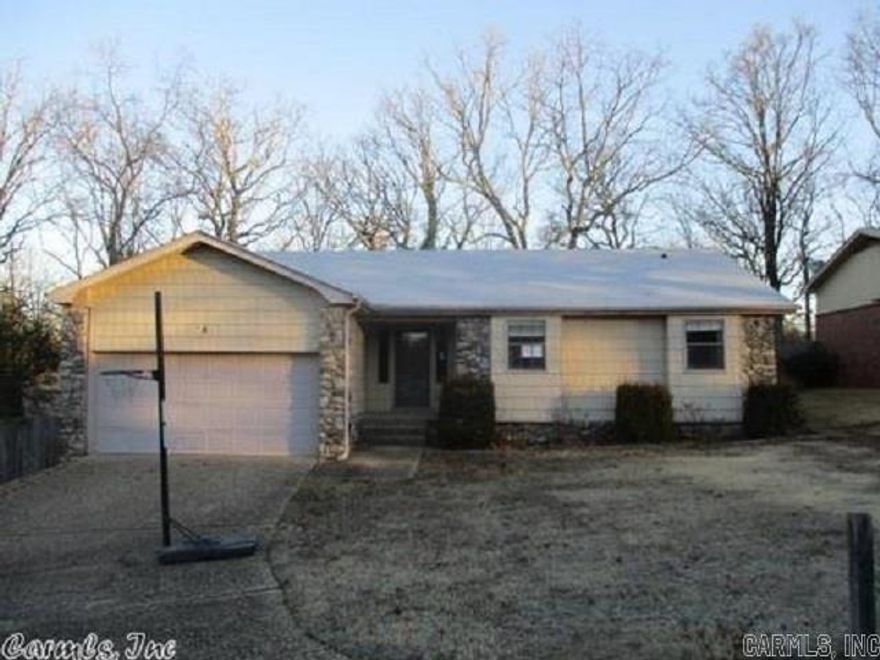 Great 3BD/2BA in North Little Rock that is waiting for you to call home. Plenty of living space throughout. Decorative stone fireplace in living room giving it a cozy feel. Screened in porch that is perfect for enjoying time outdoors without the bugs. Back porch area that is ideal for hosting. This property is managed by Hoffman Team so beware of scammers - we will never ask you to Cashapp us money. The lease for this property is for 2 years with a 3% increase after the first year. Income must be 3x the amount of rent per month unless you have a housing voucher.