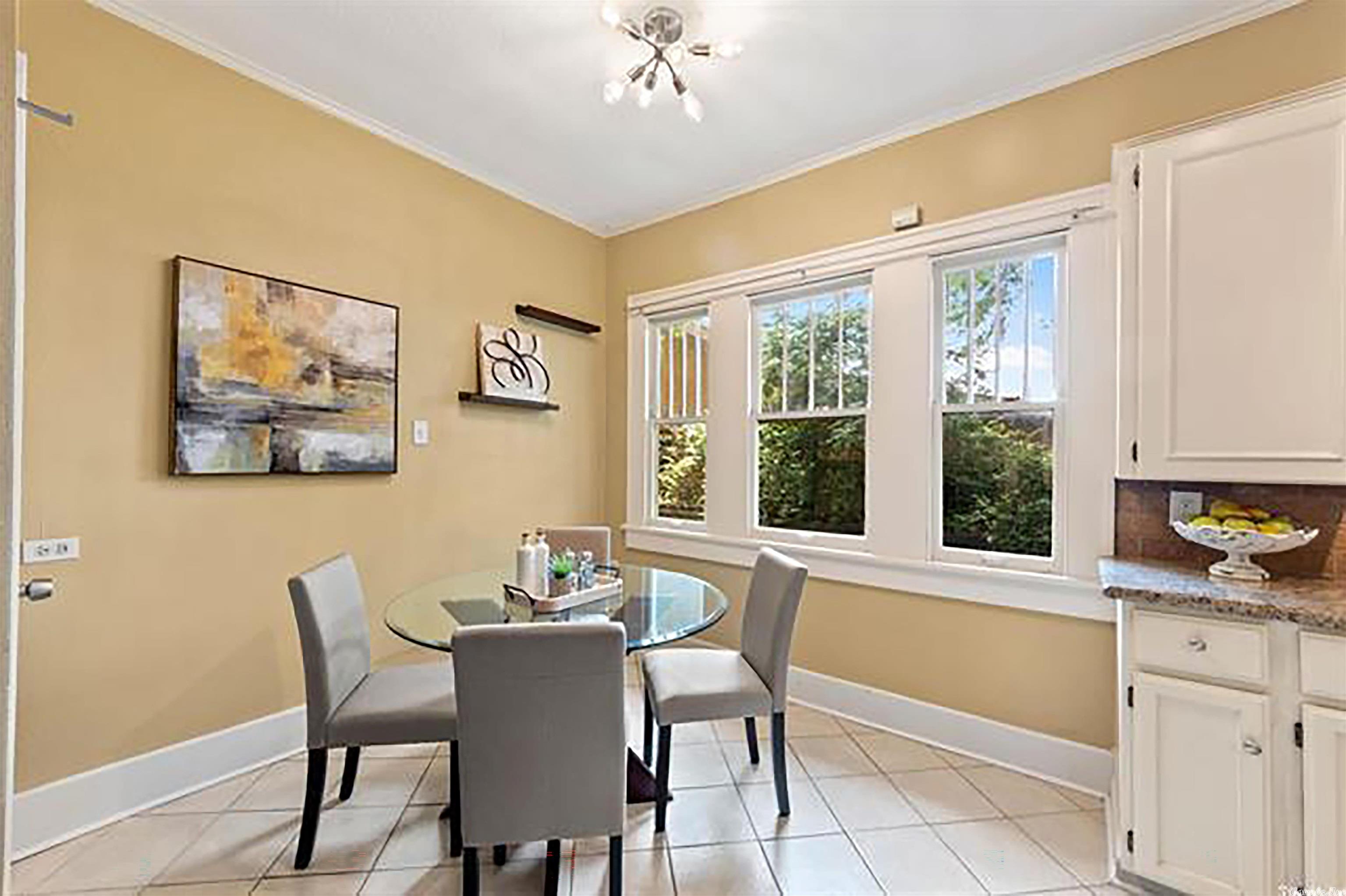 FIELDS - Residential Lease