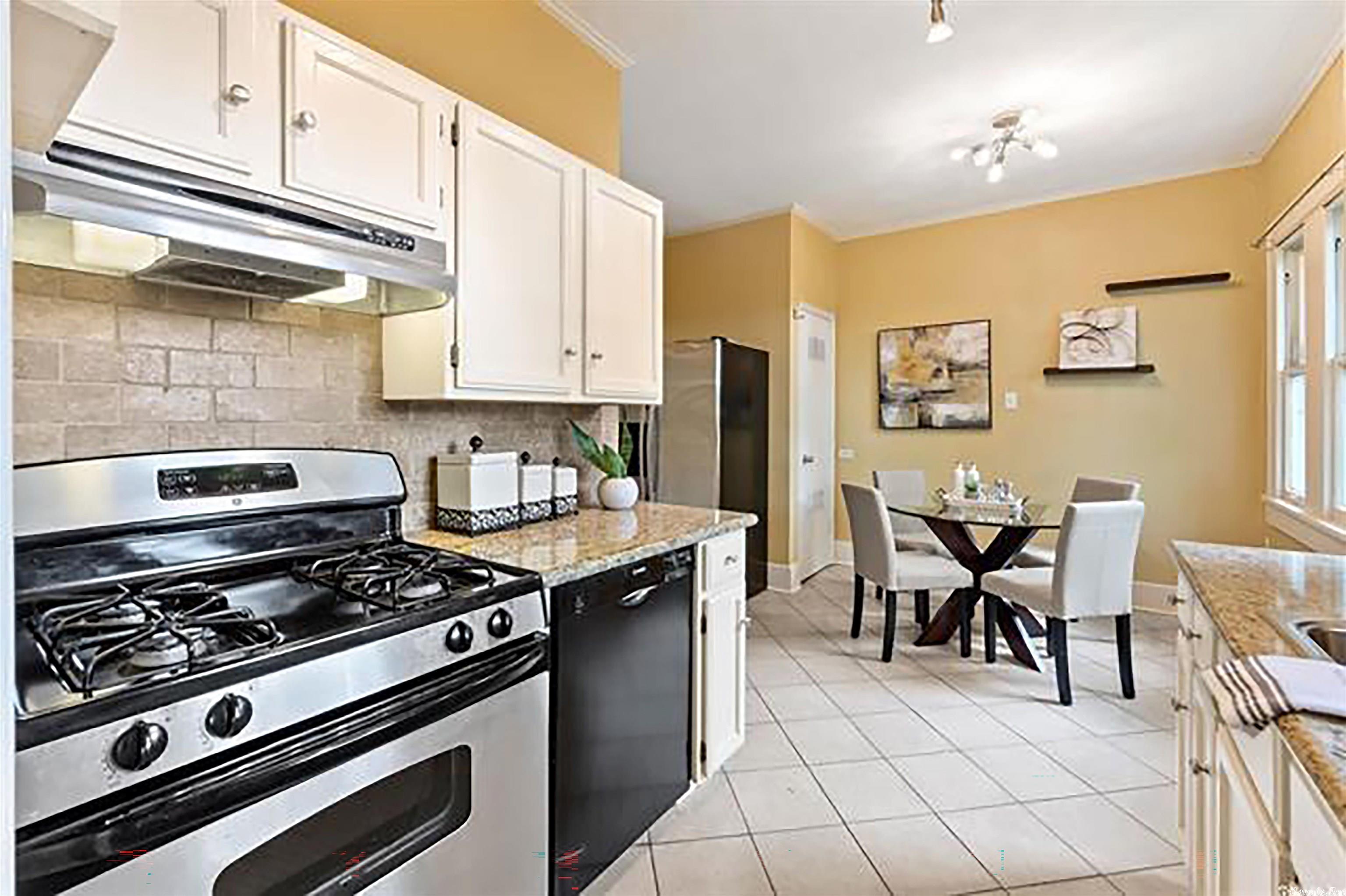 FIELDS - Residential Lease