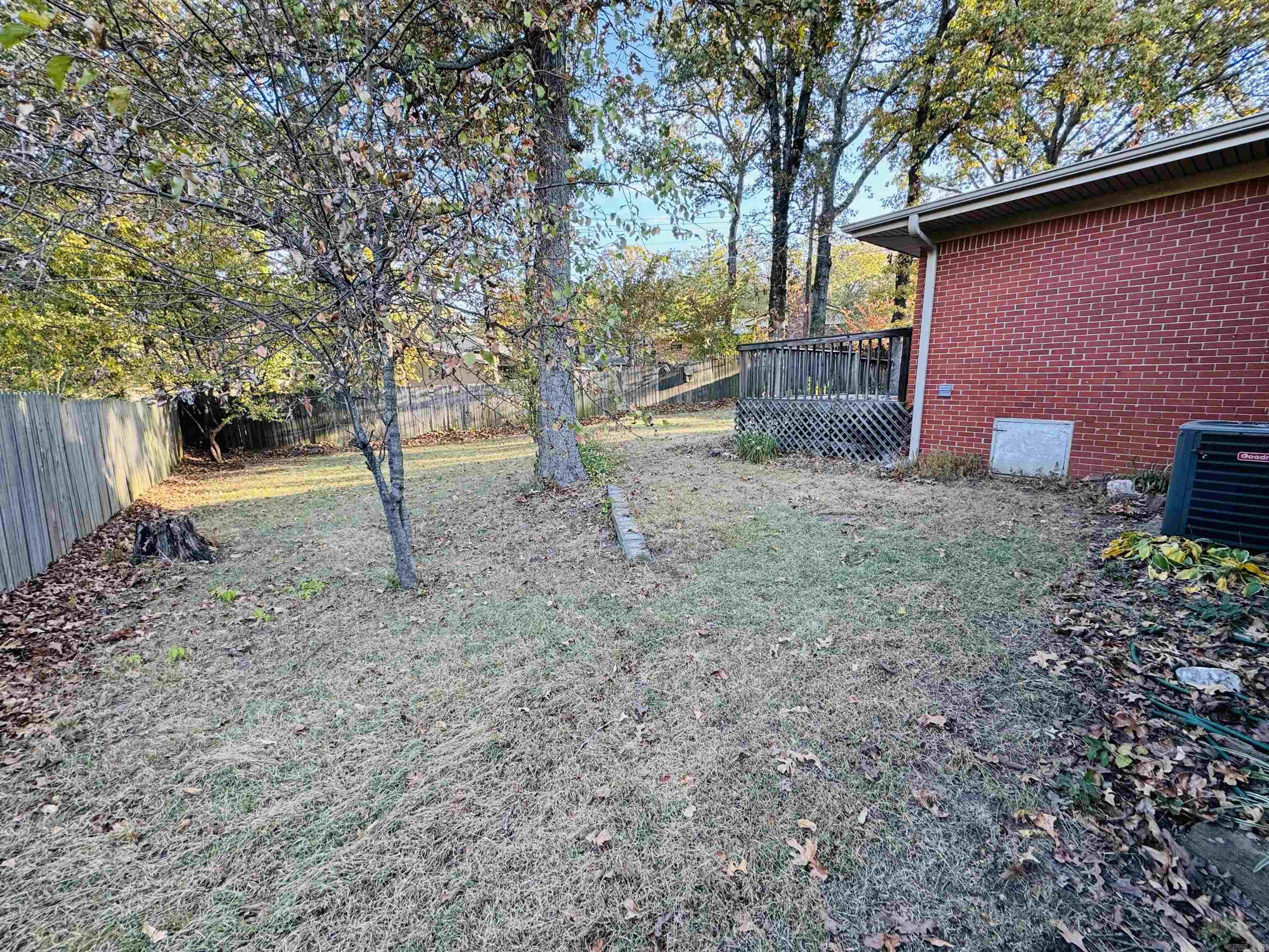 INDIAN HILLS - Residential