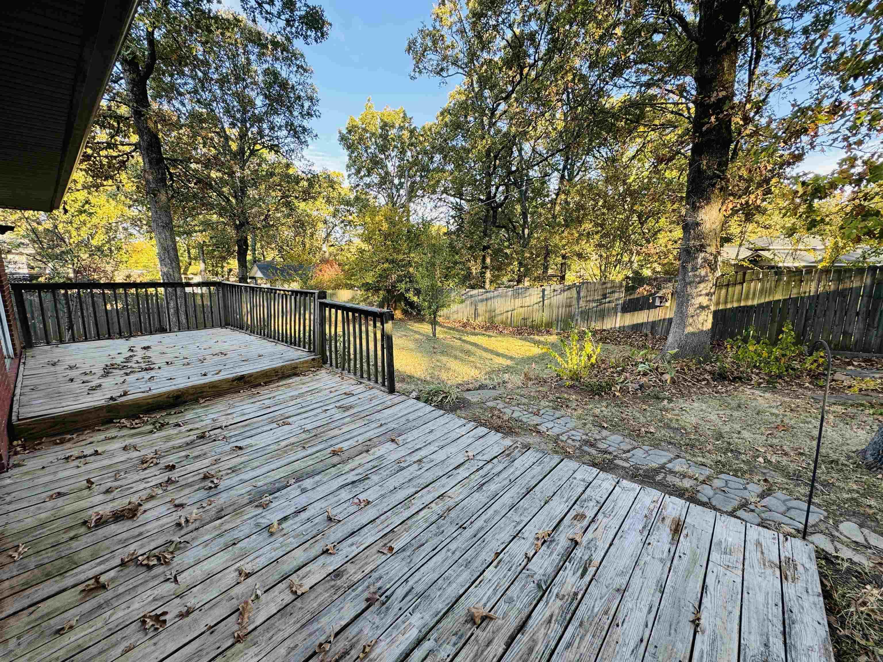 INDIAN HILLS - Residential