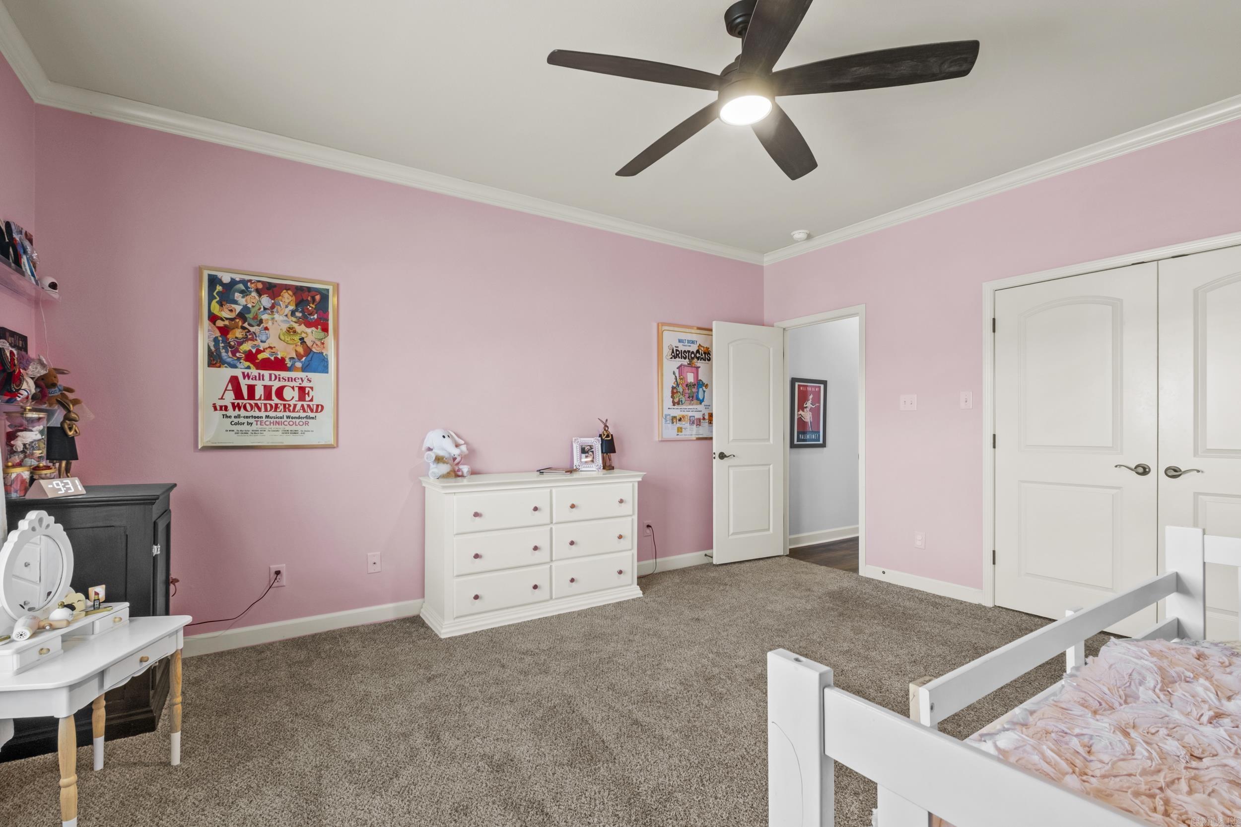 KENSINGTON - Residential