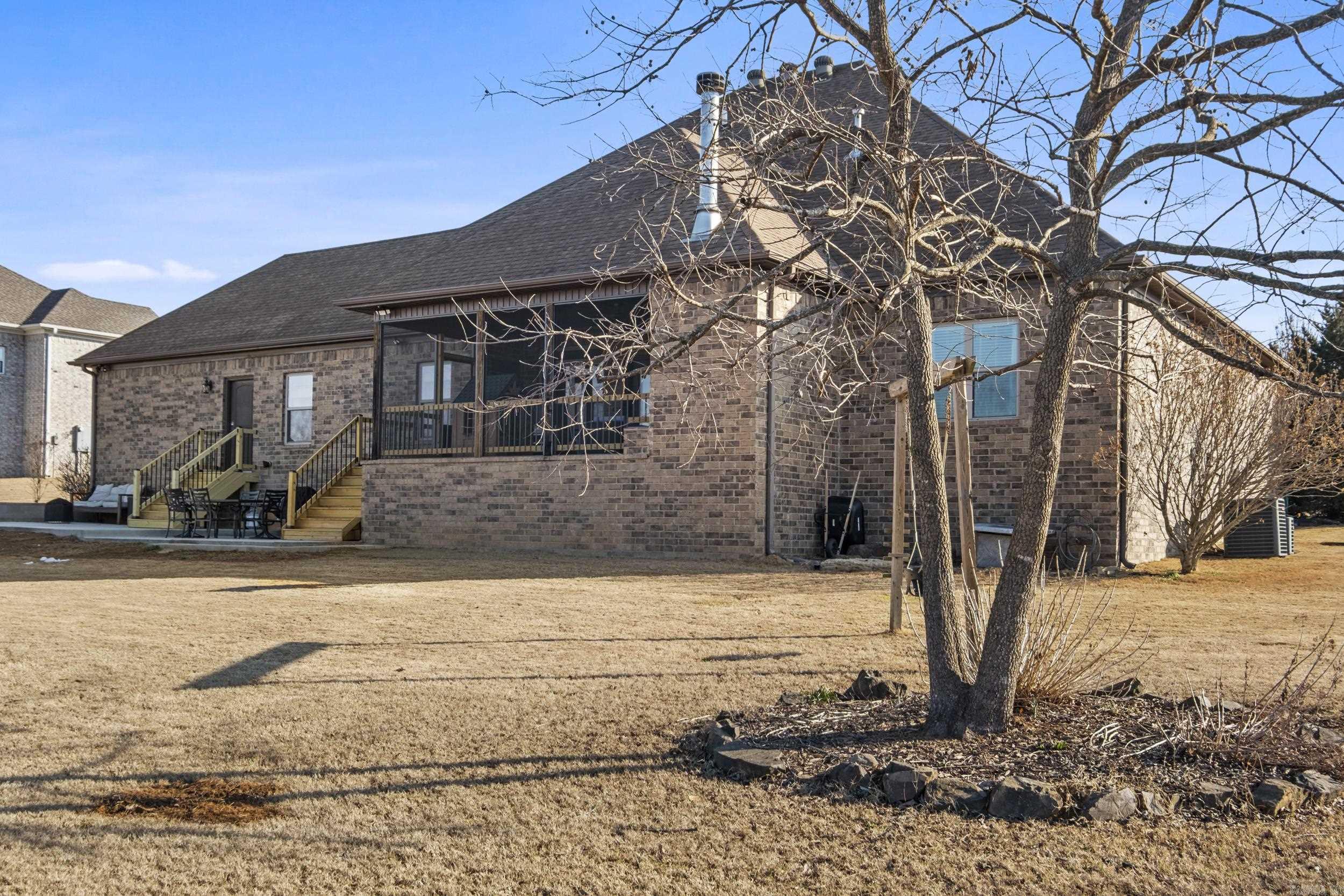 KENSINGTON - Residential