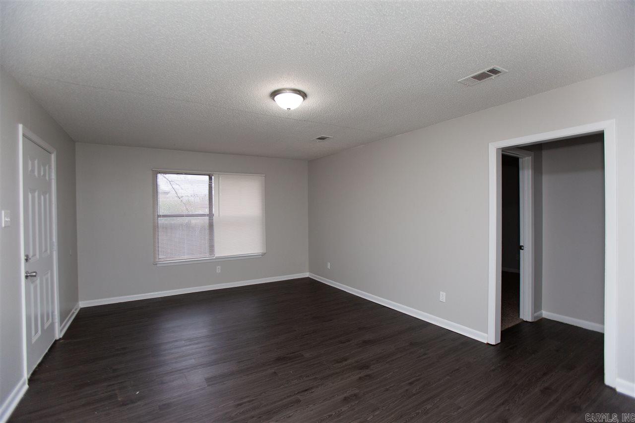 Gravel Ridge - Residential Lease