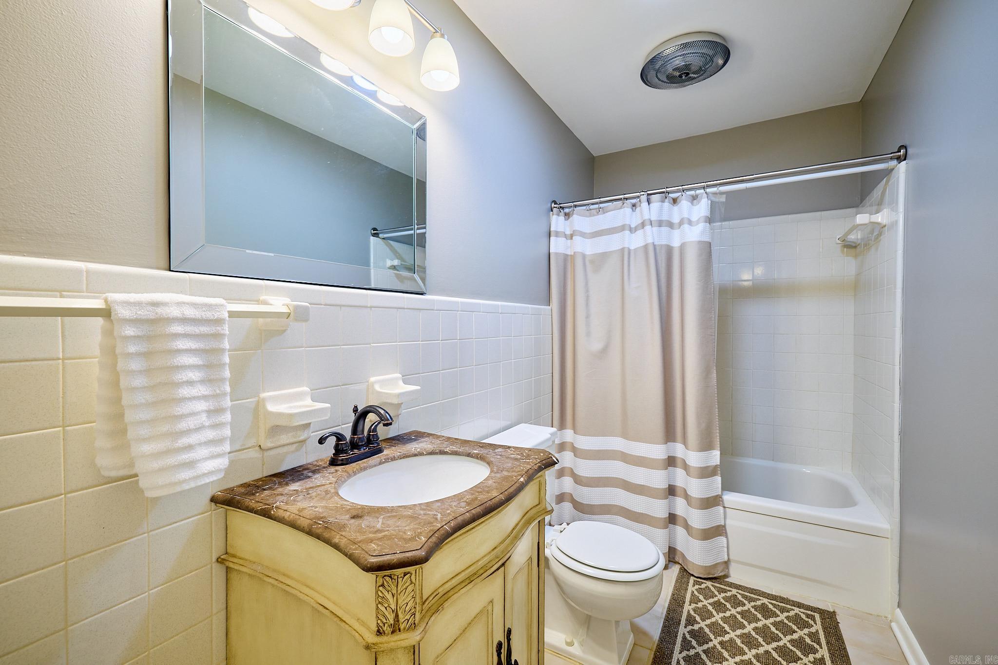 BAYWOOD COLONY HPR - Residential
