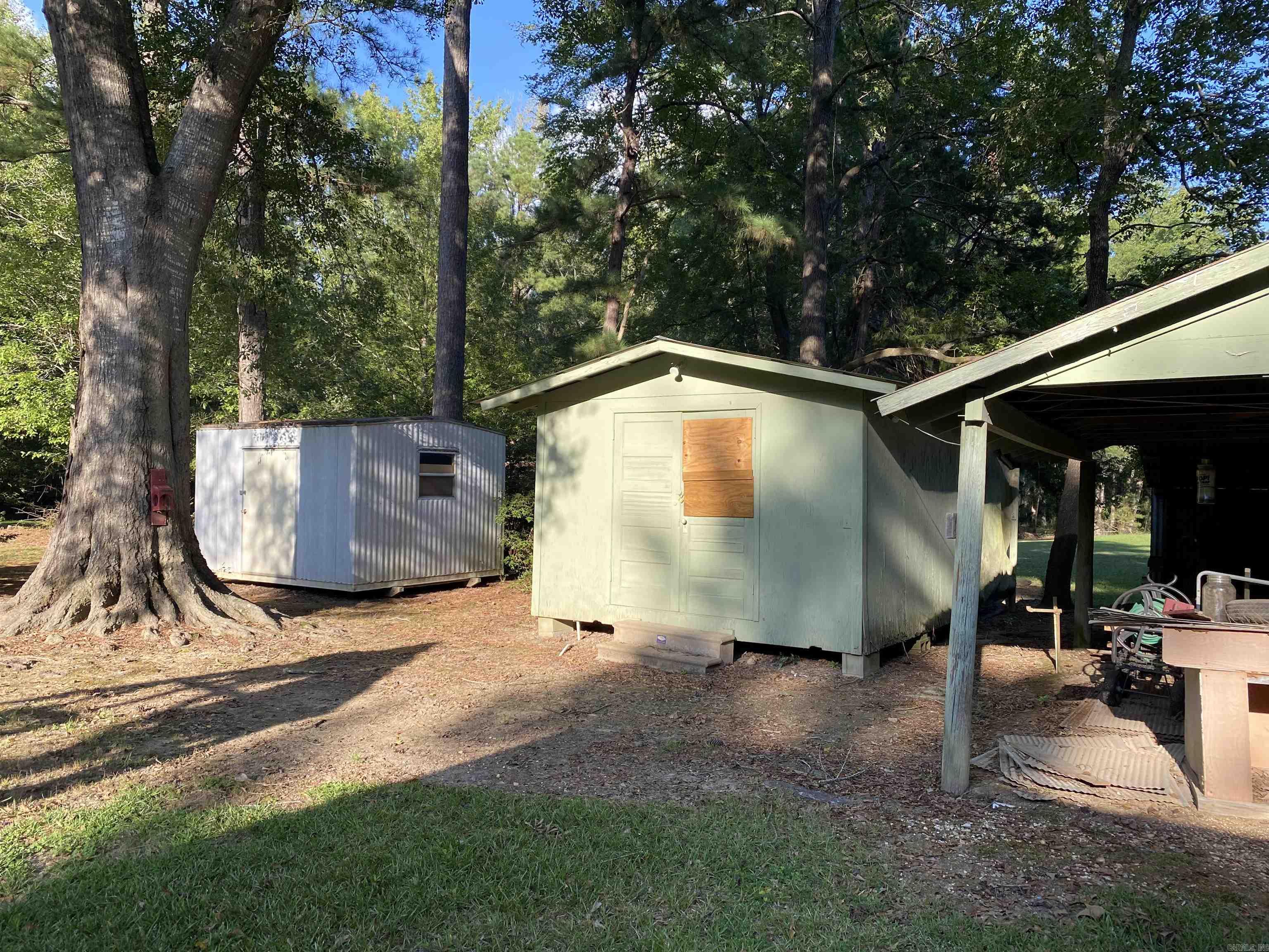 Metes & Bounds - Residential