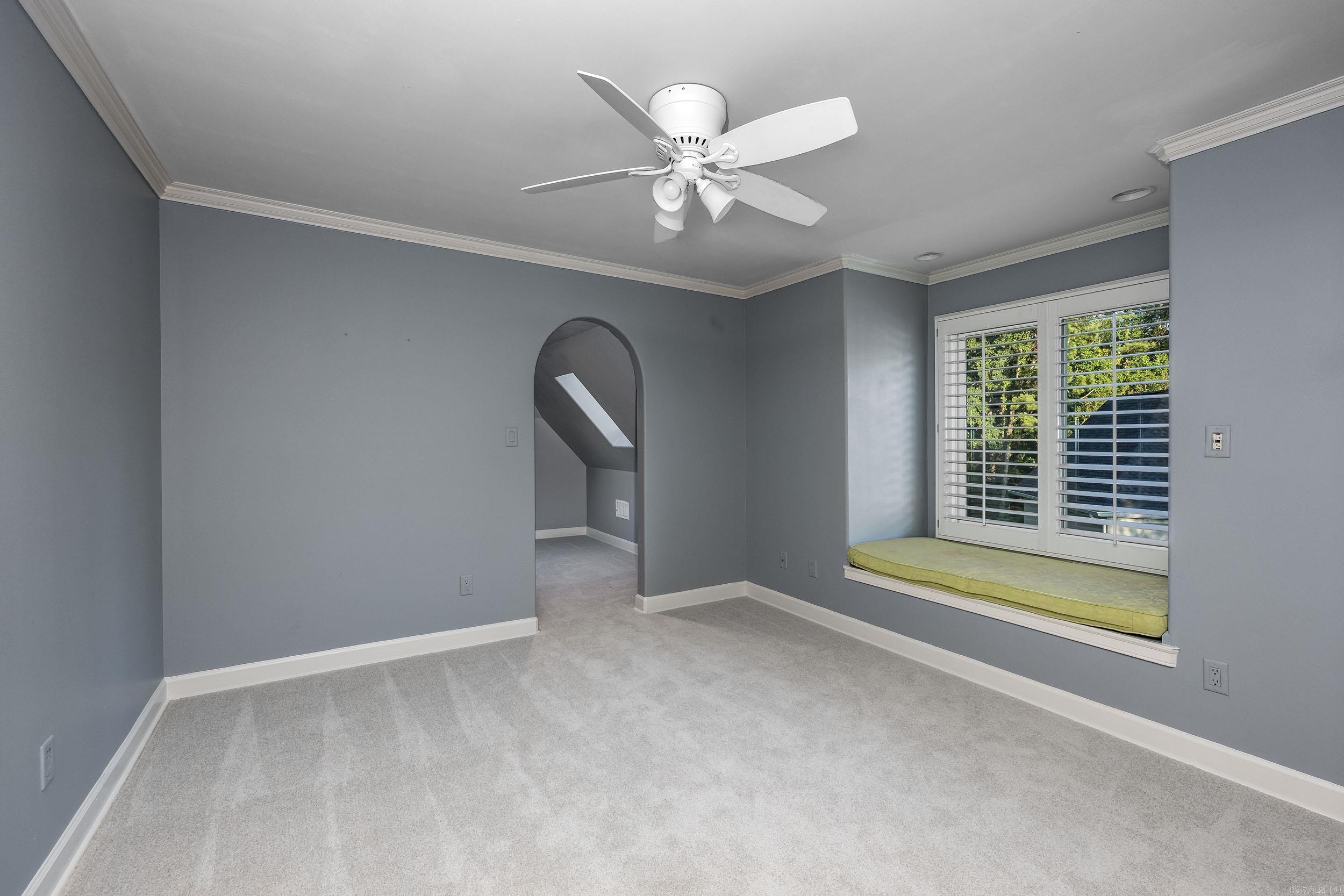 CHENAL VALLEY AVIGNON COURT - Residential