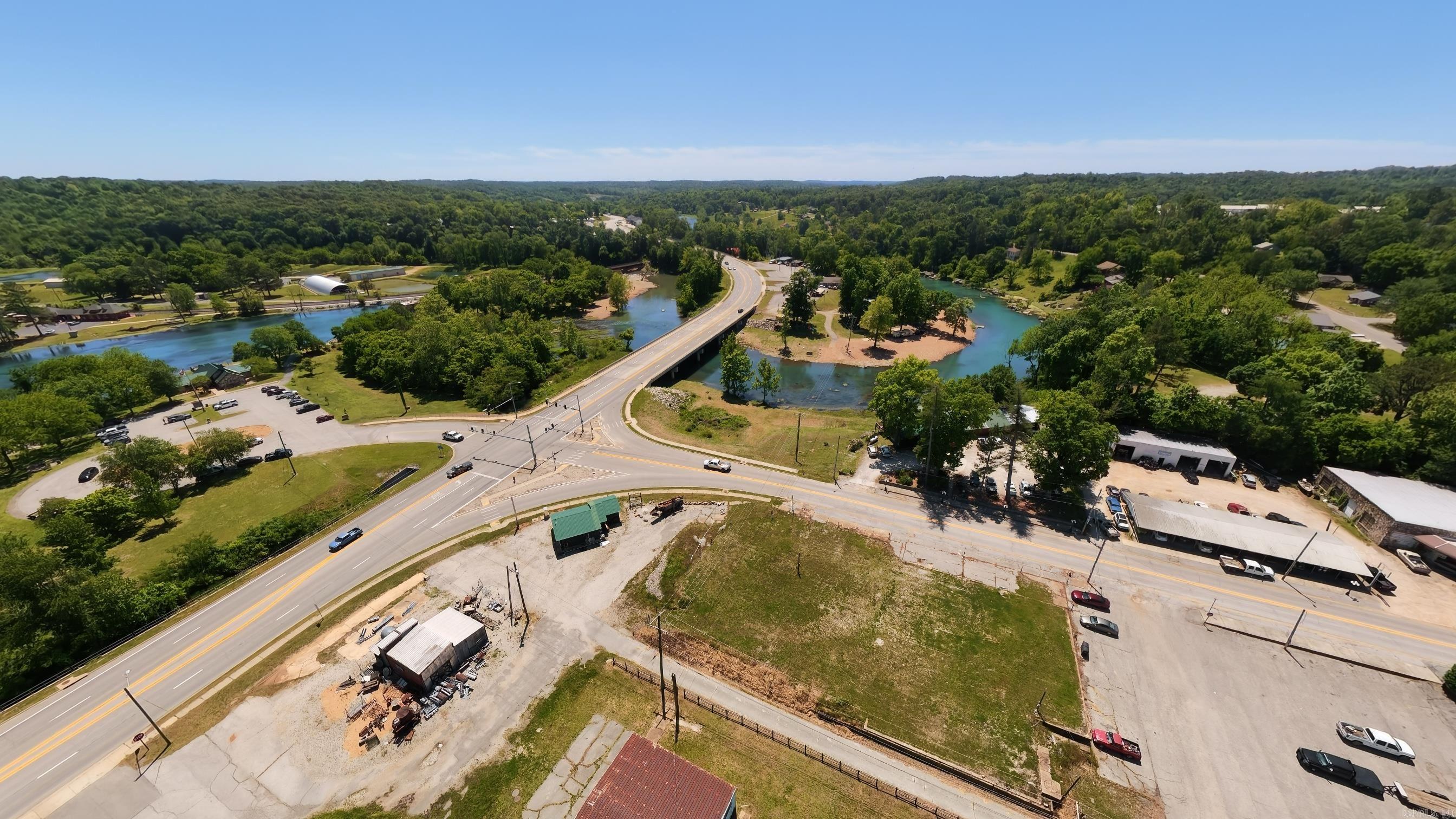 Mammoth Spring - Commercial Sale