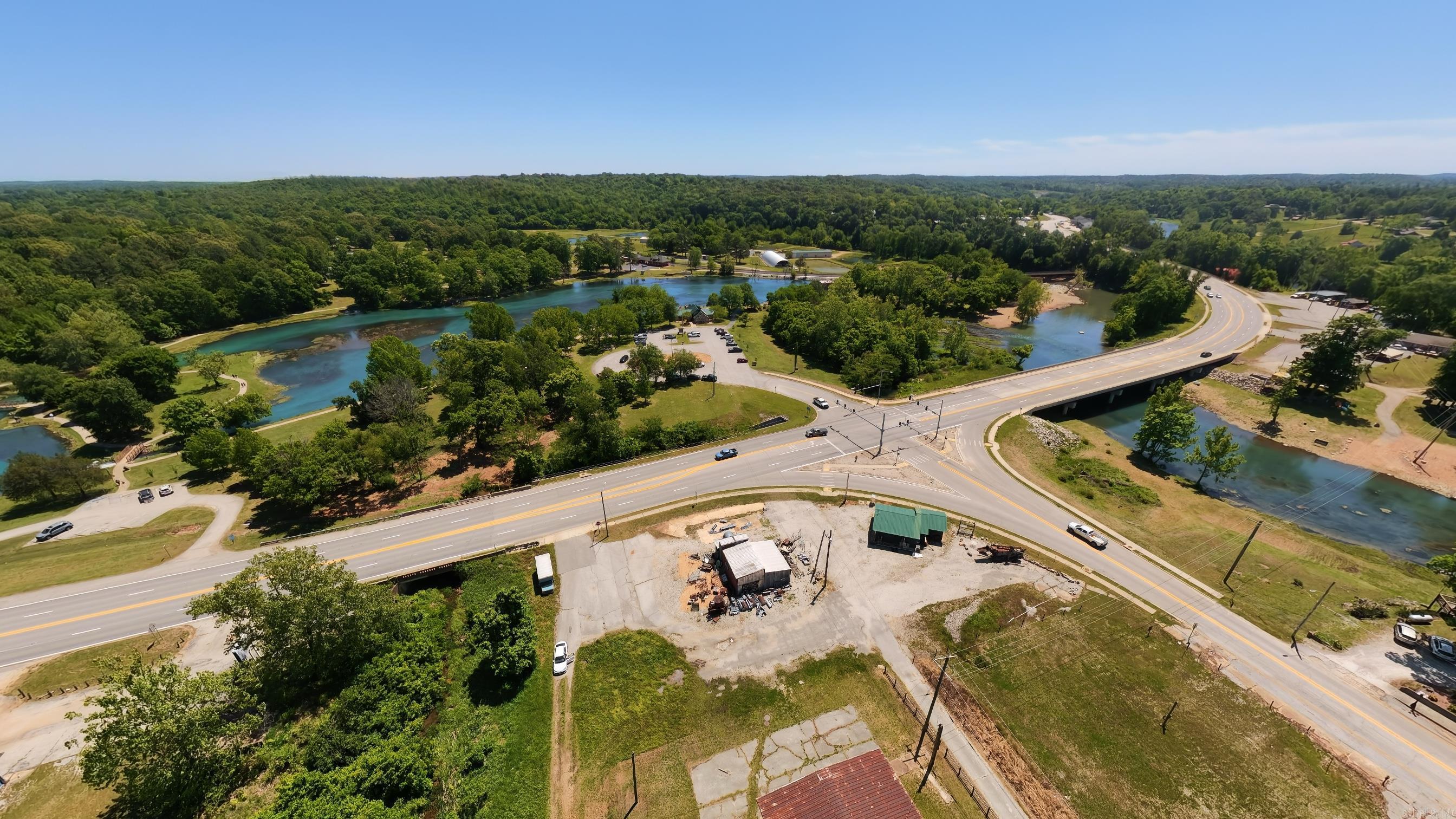 Mammoth Spring - Commercial Sale