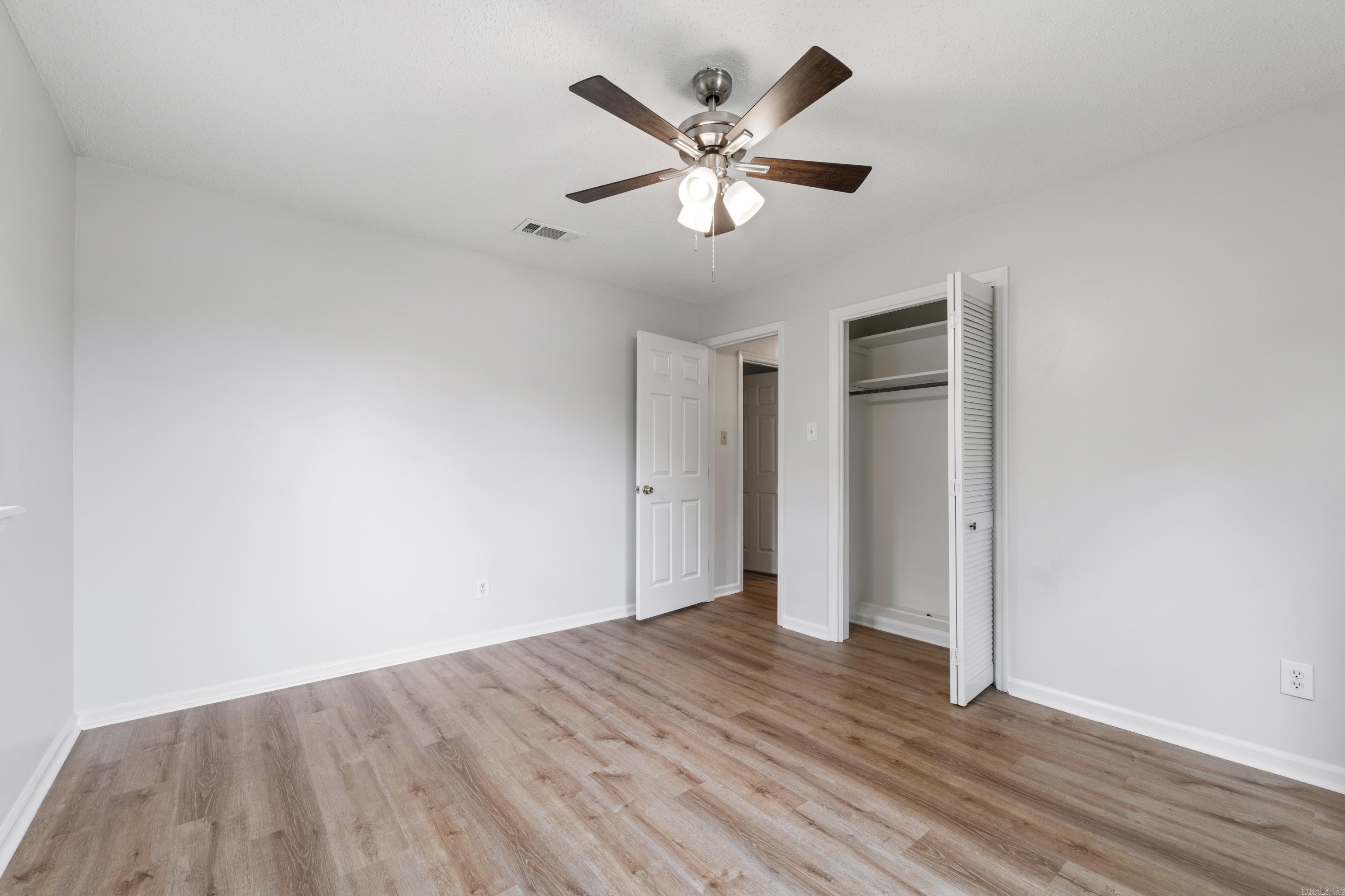 Leawood Mountain - Residential