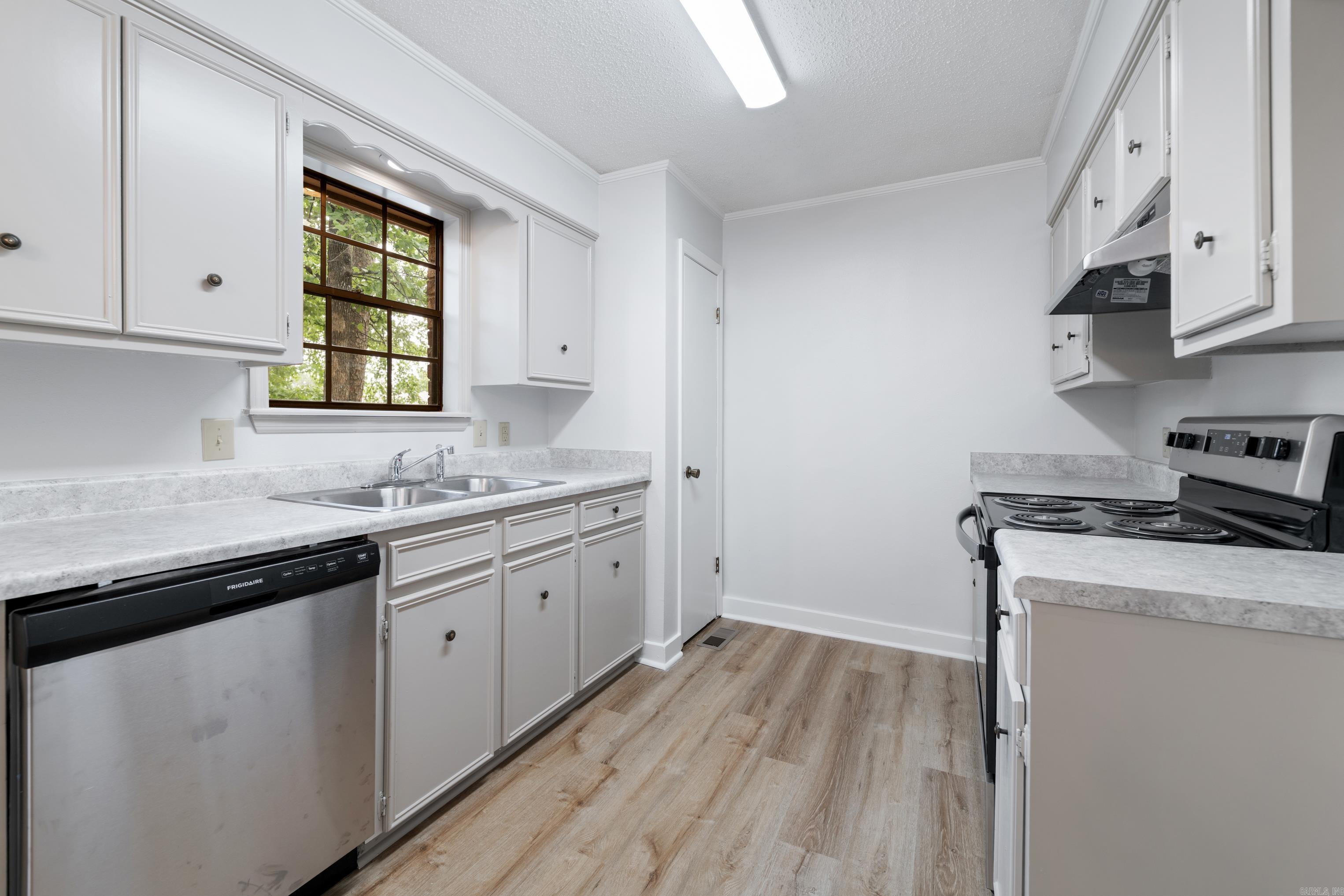 Leawood Mountain - Residential