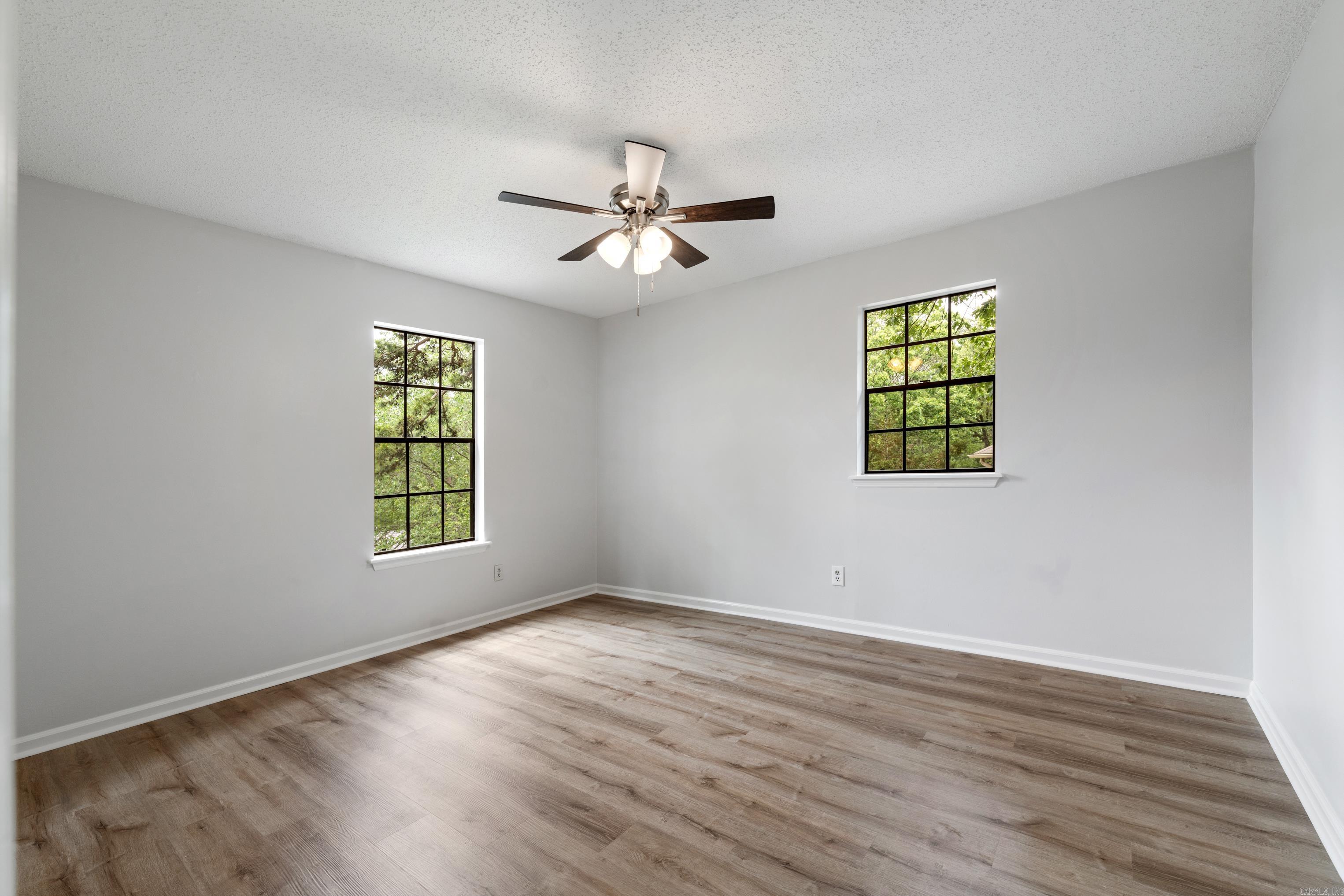 Leawood Mountain - Residential