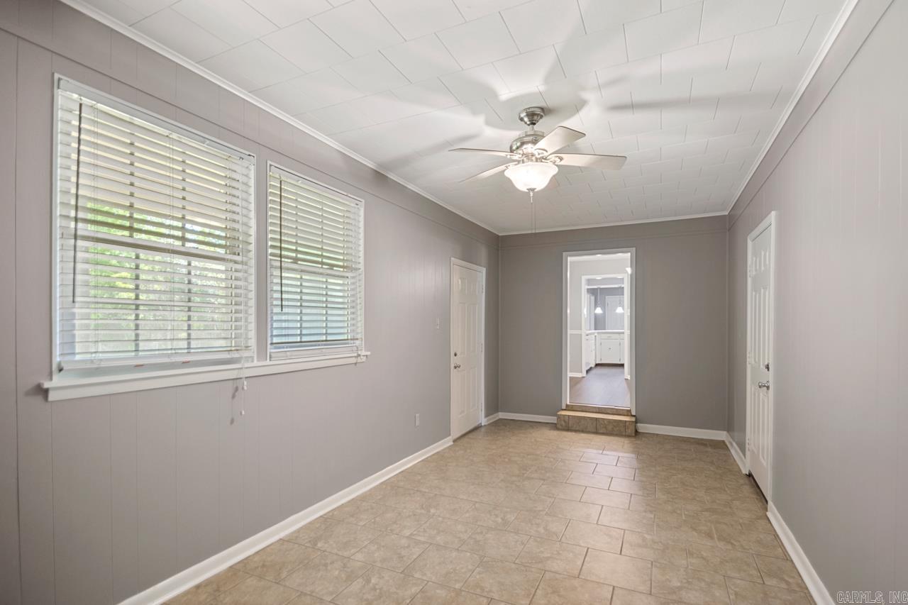 OAK MEADOWS - Residential