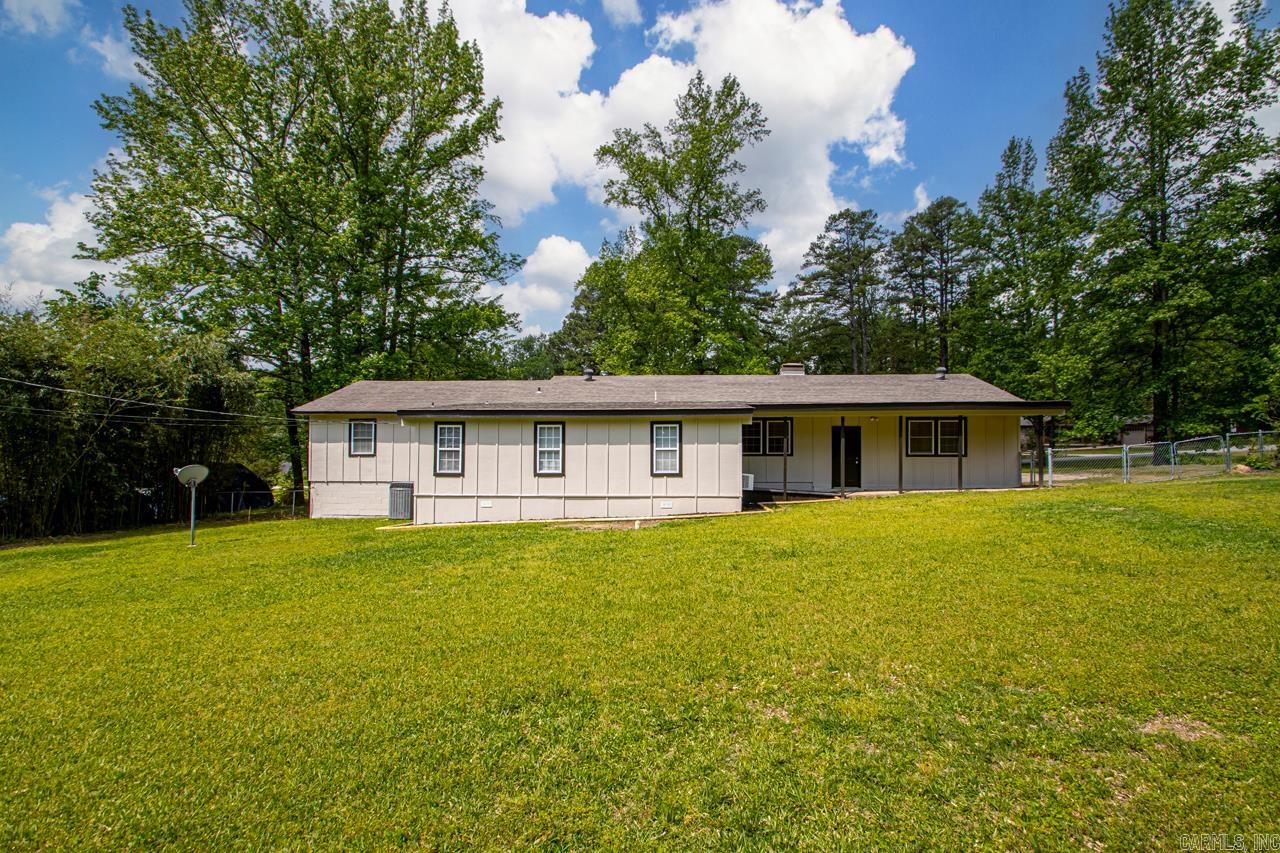 OAK MEADOWS - Residential