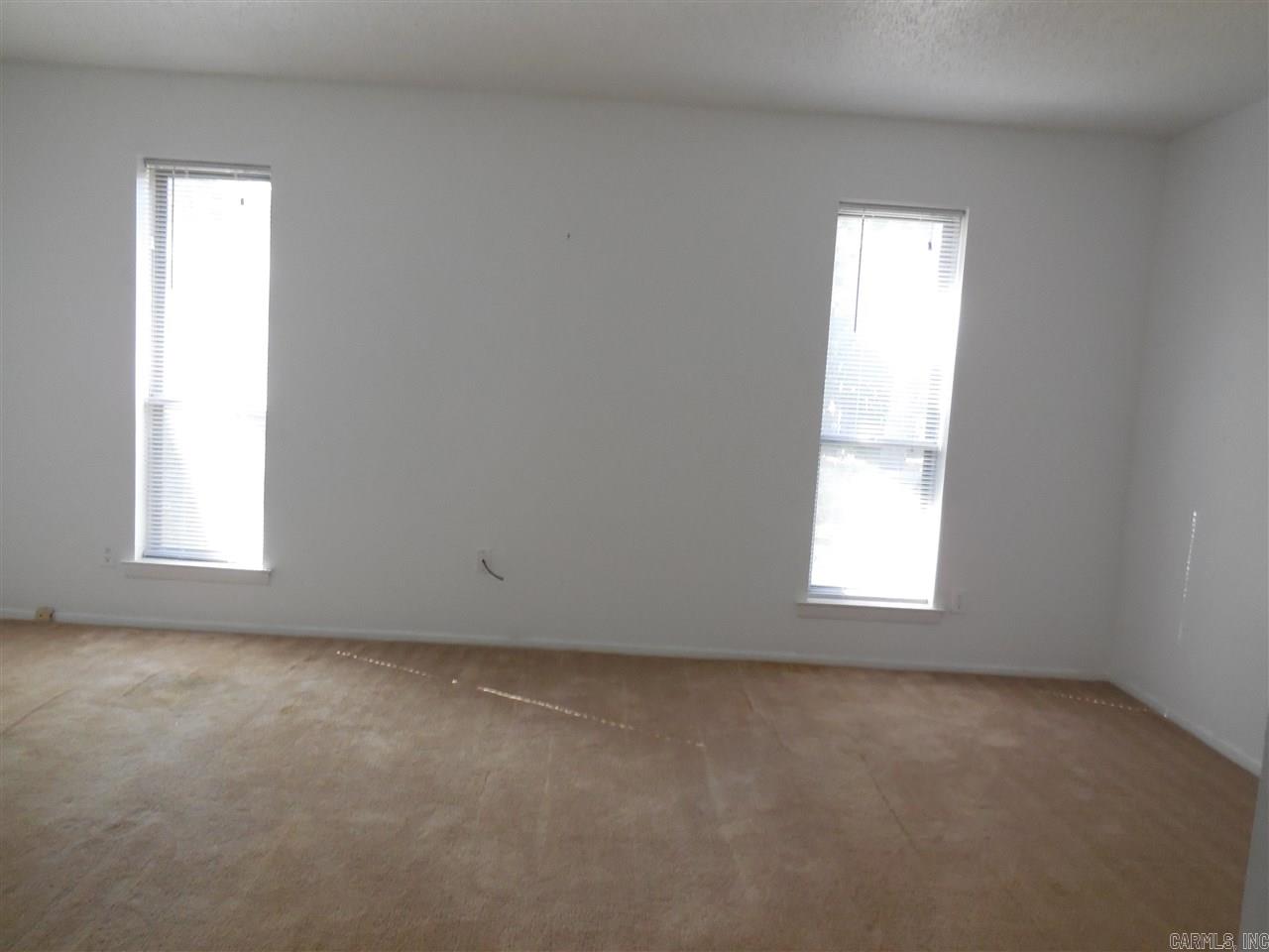 PARKWAY PLACE - Residential Lease