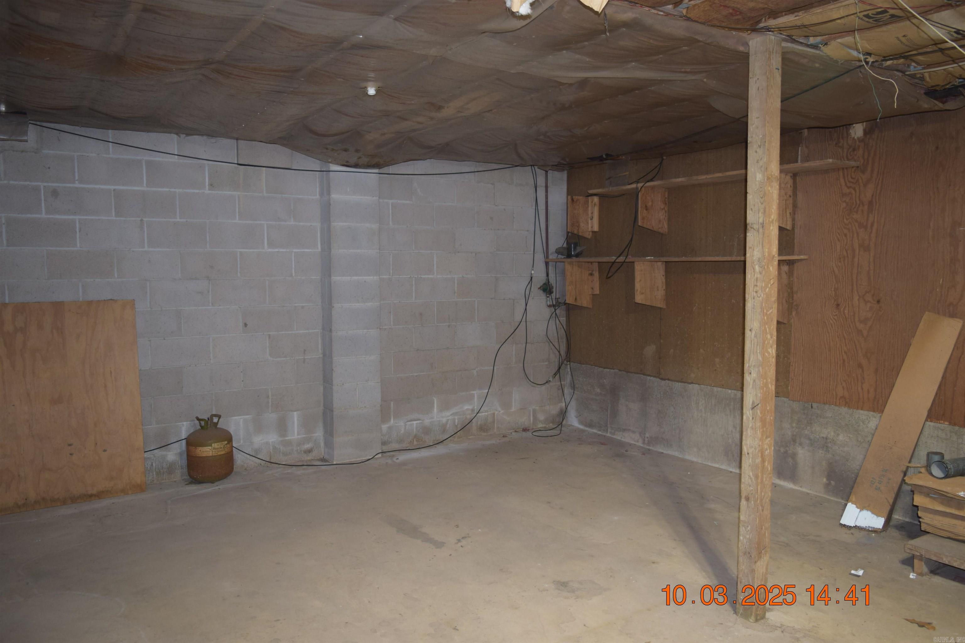 BRADY WOOD - Residential