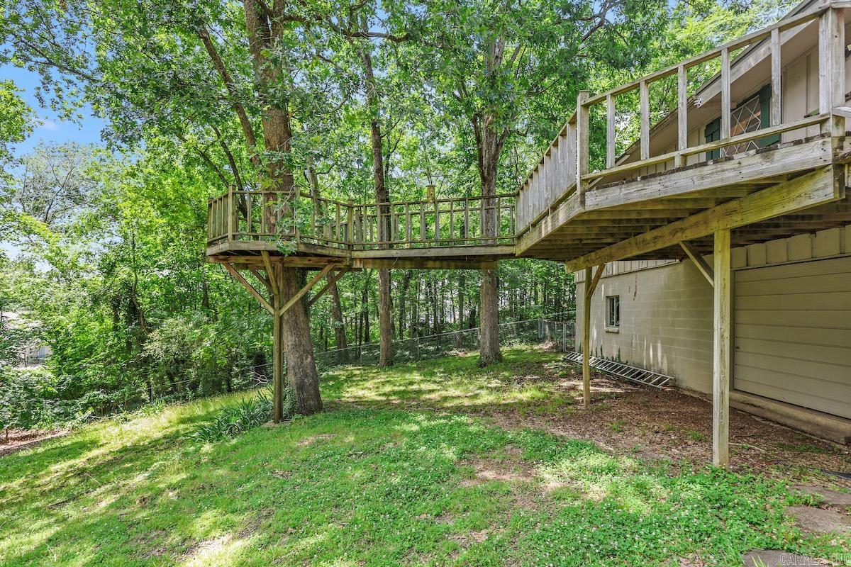 BRADY WOOD - Residential