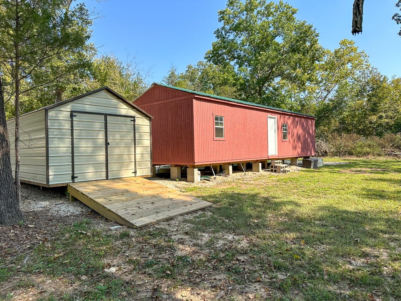 White Horse Mountain - Land