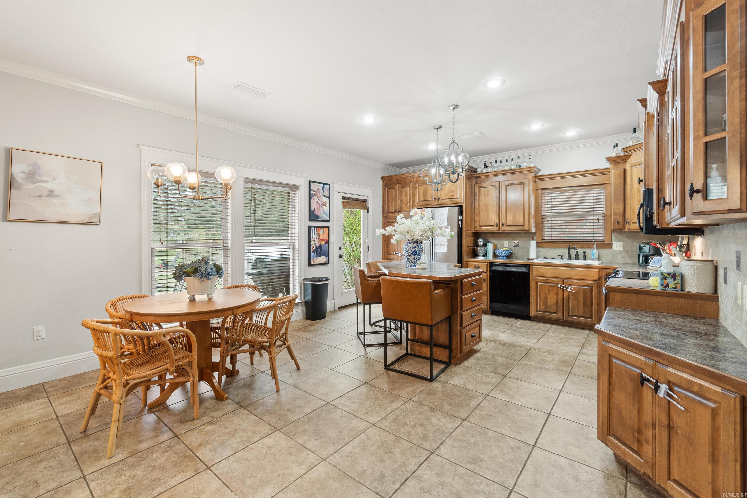 CANTERBURY PLACE - Residential