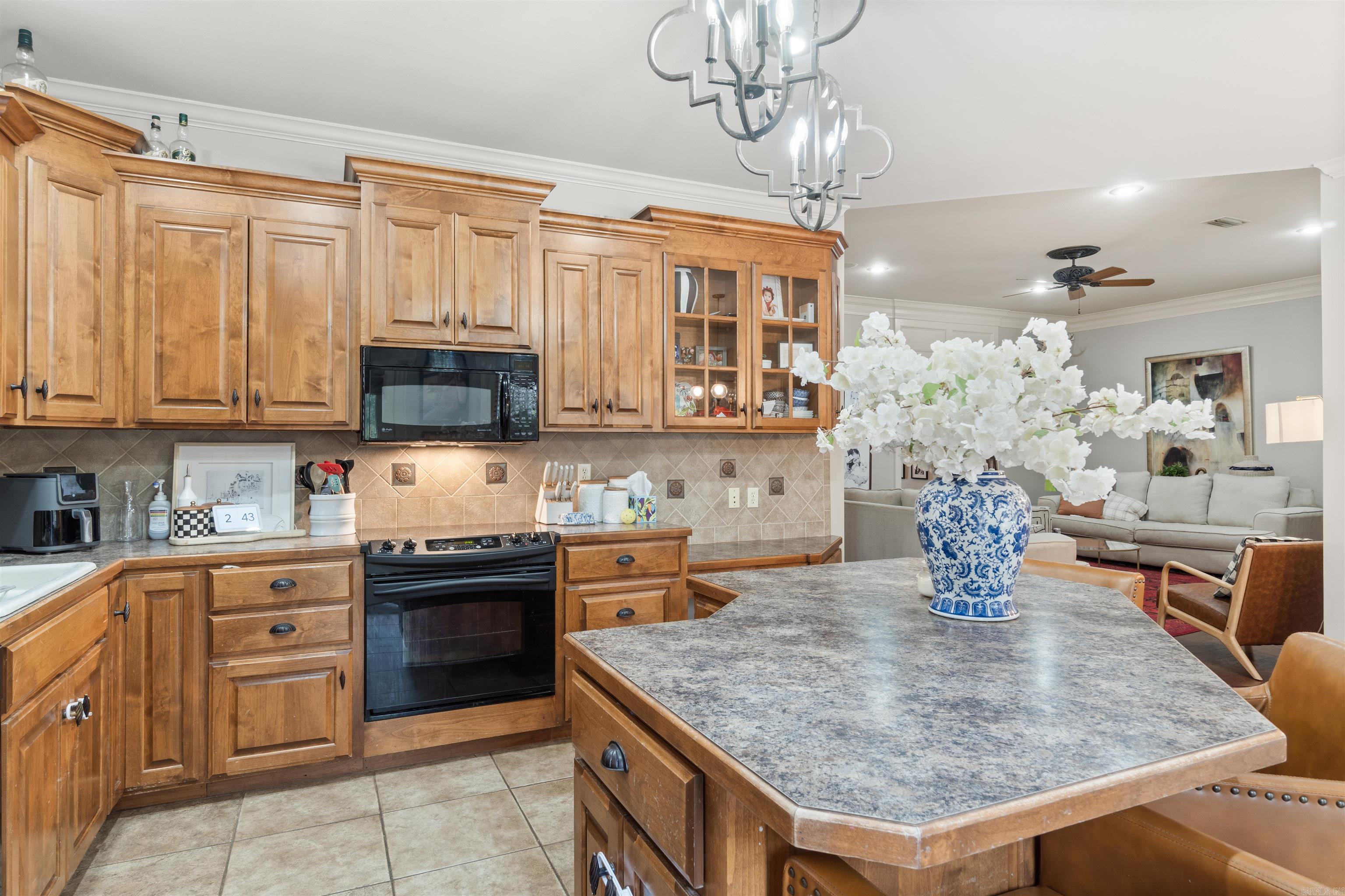 CANTERBURY PLACE - Residential