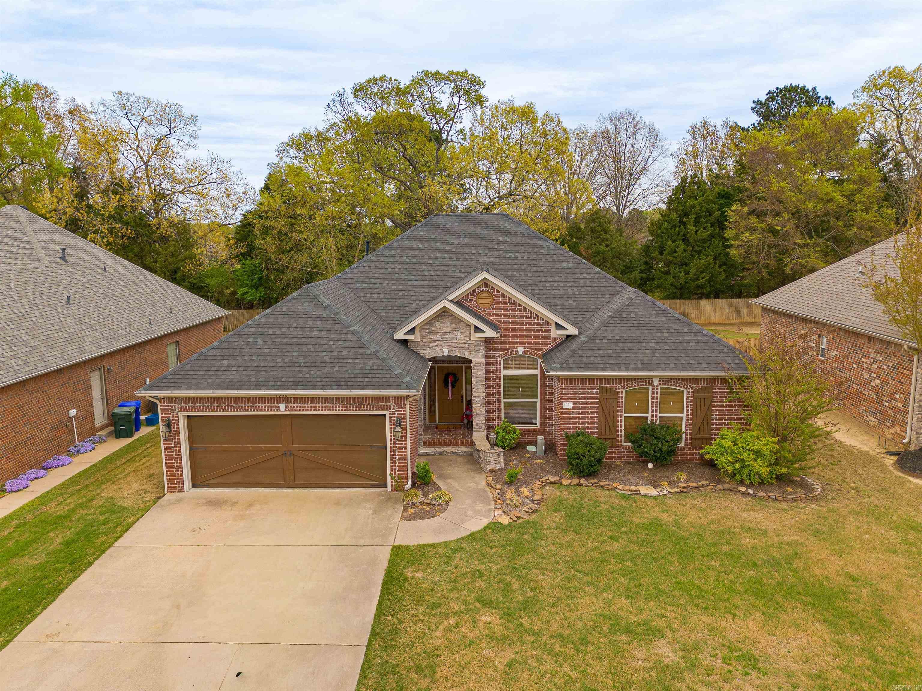 CANTERBURY PLACE - Residential