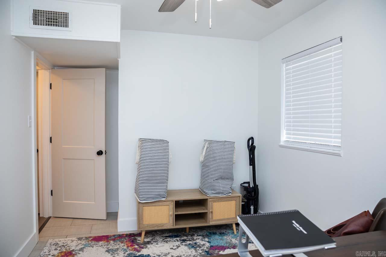 CONWAY MANOR - Residential