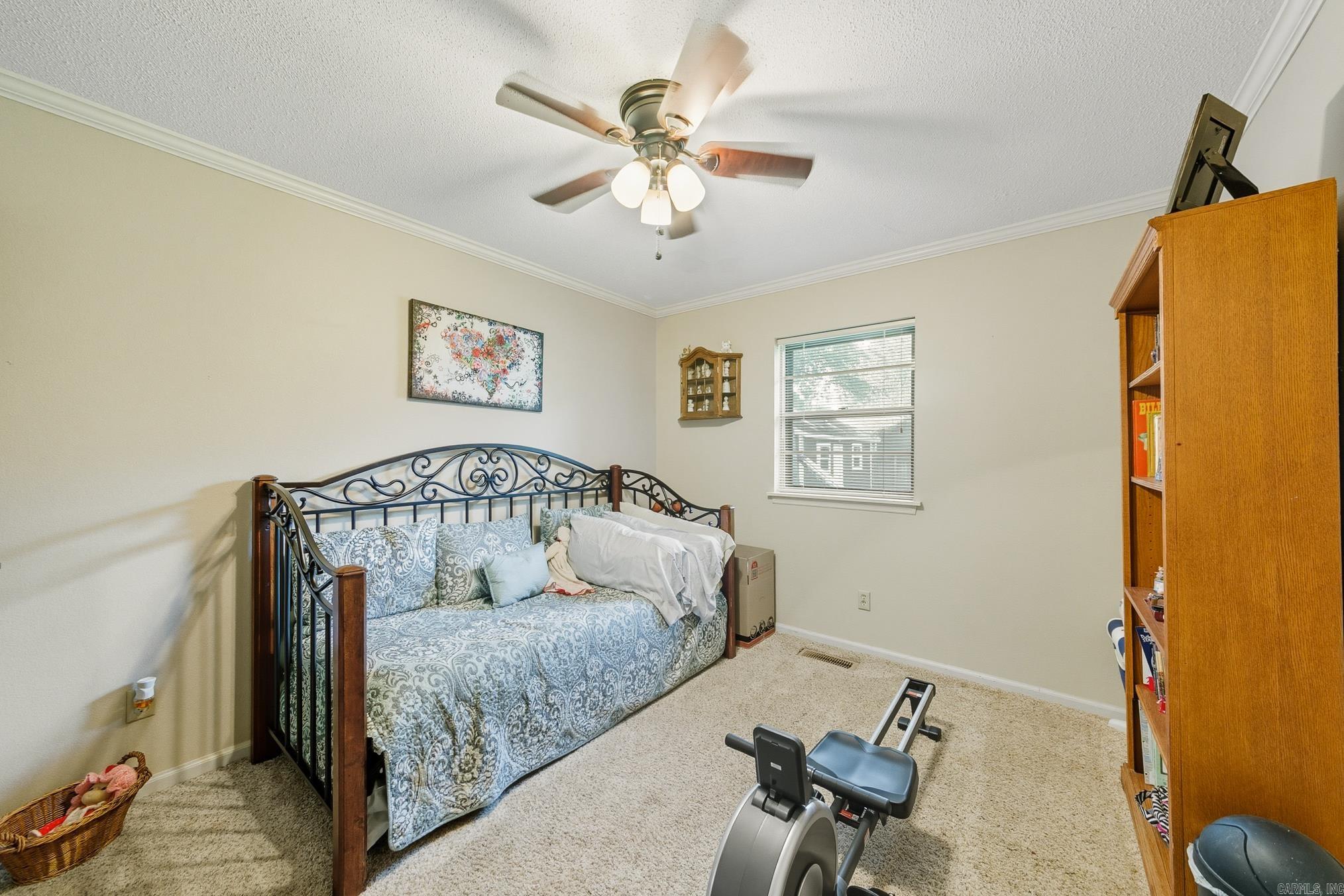 FOXWOOD J - Residential