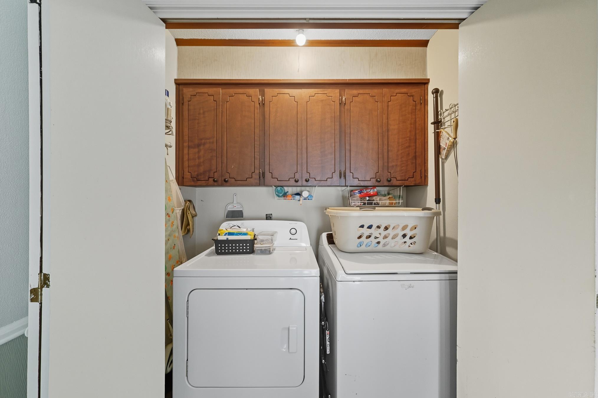 FOXWOOD J - Residential