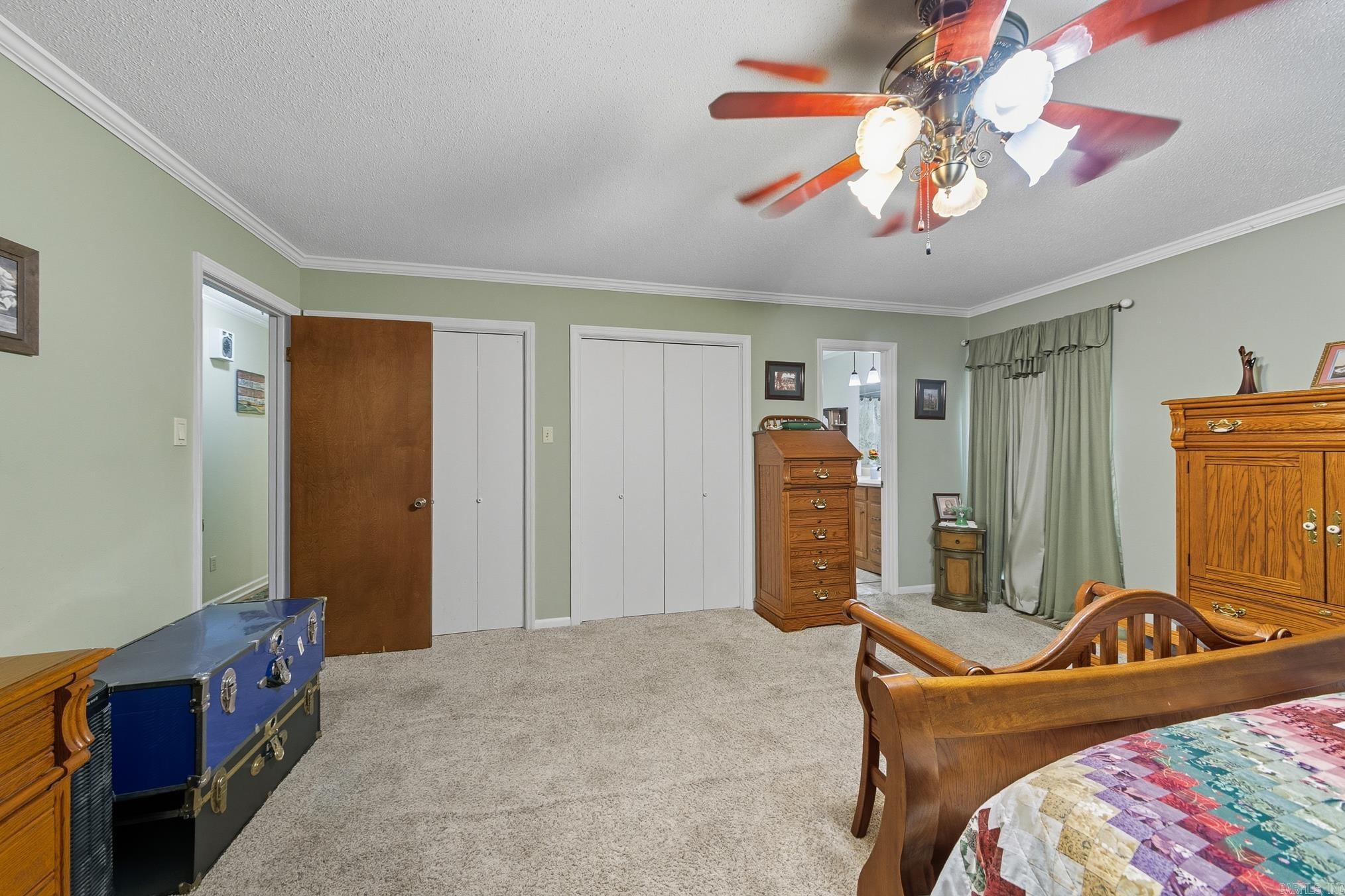 FOXWOOD J - Residential