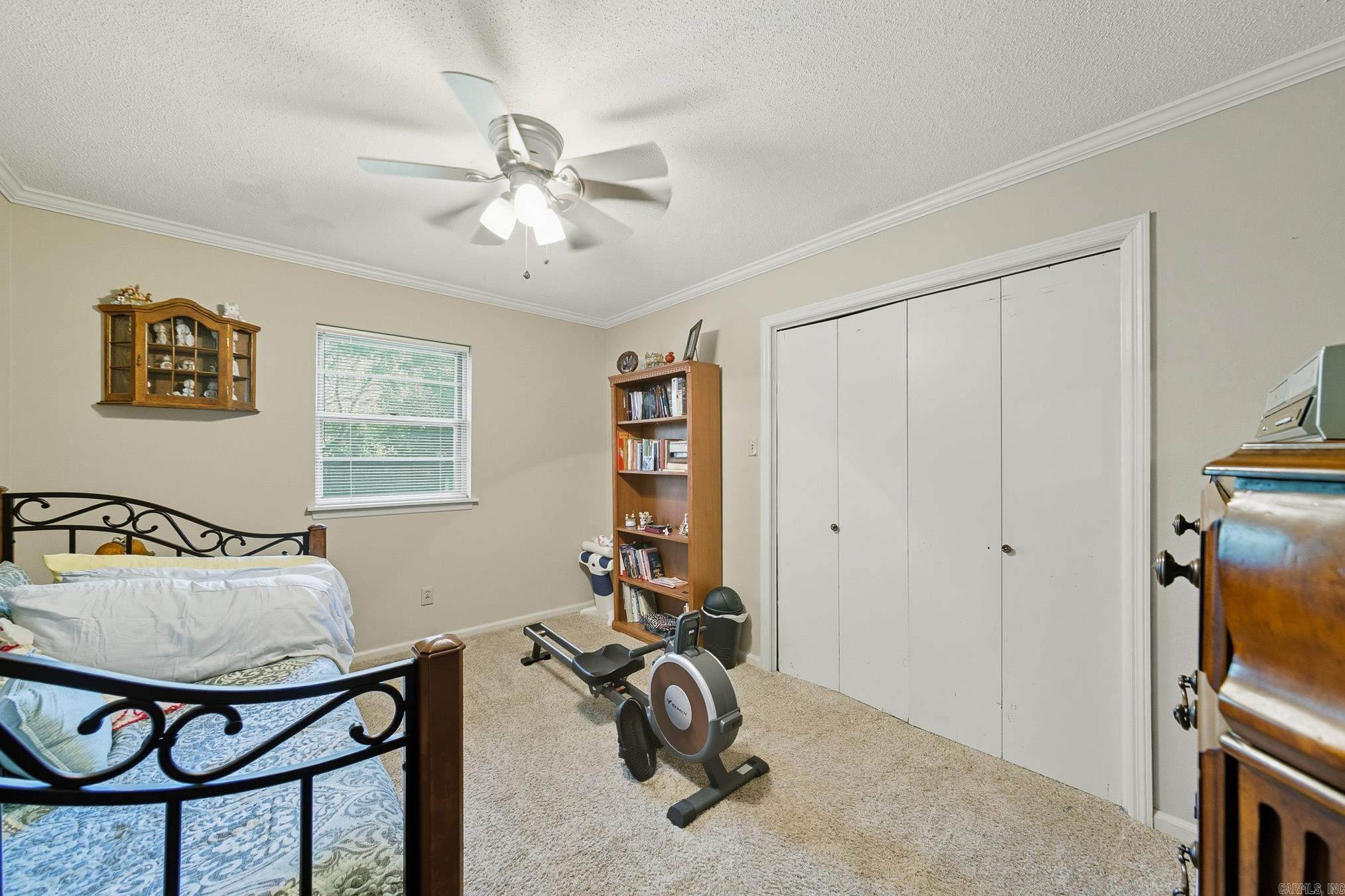 FOXWOOD J - Residential