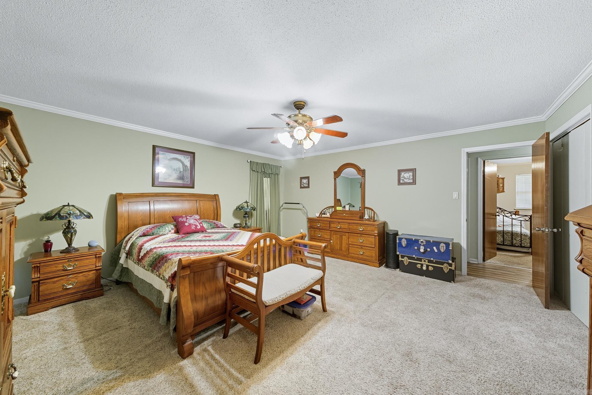 FOXWOOD J - Residential