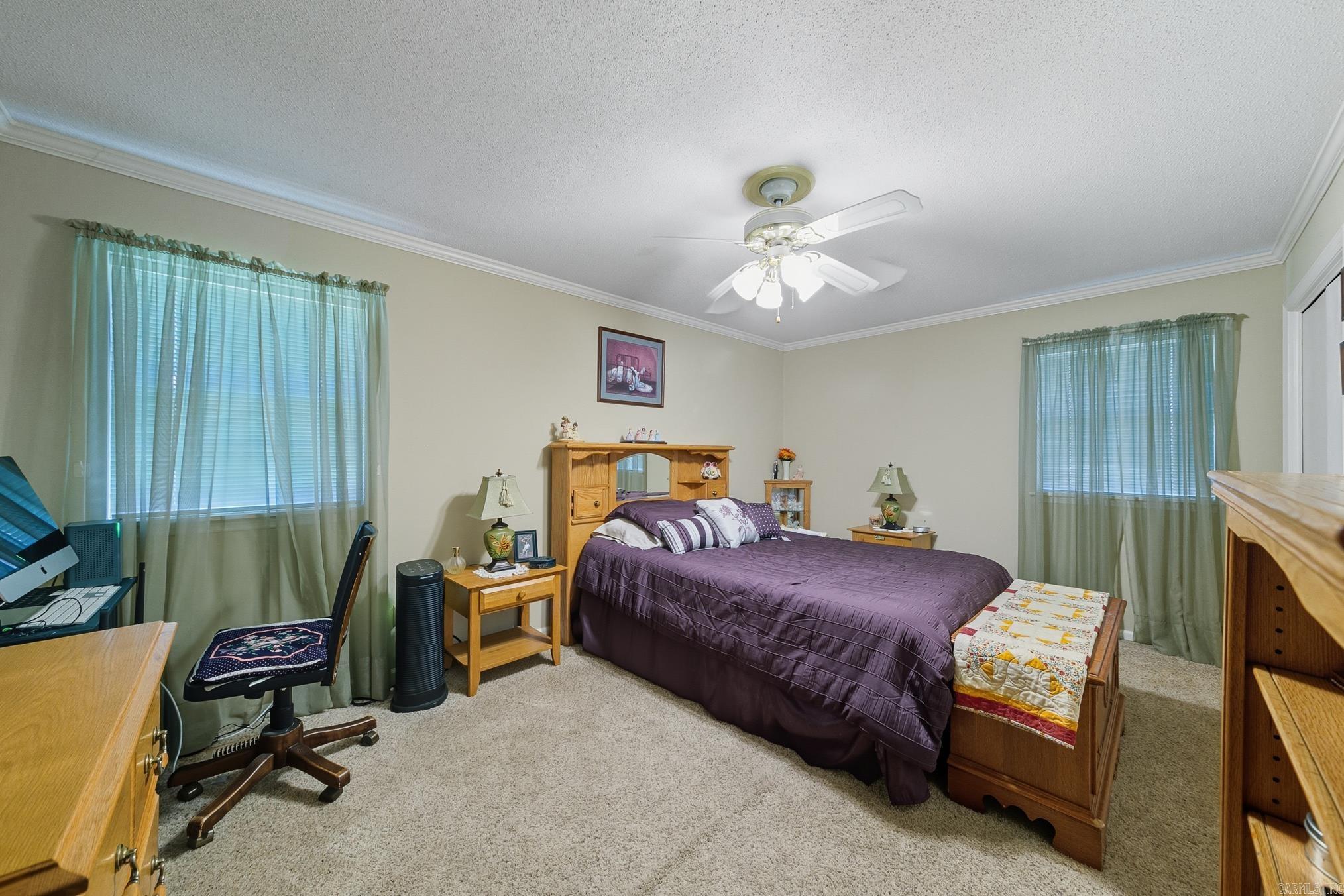 FOXWOOD J - Residential