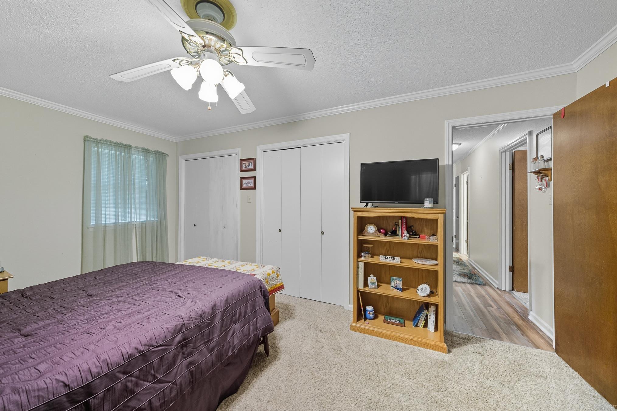 FOXWOOD J - Residential