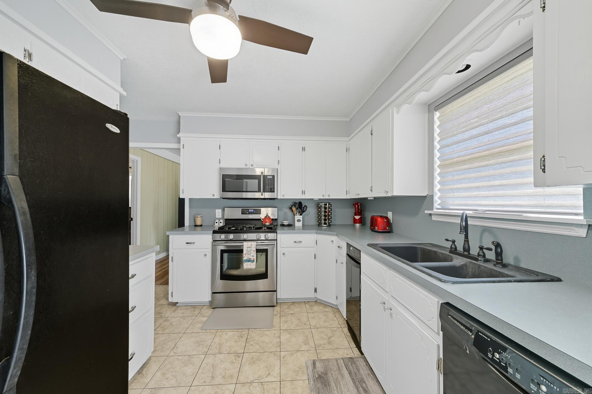 FOXWOOD J - Residential