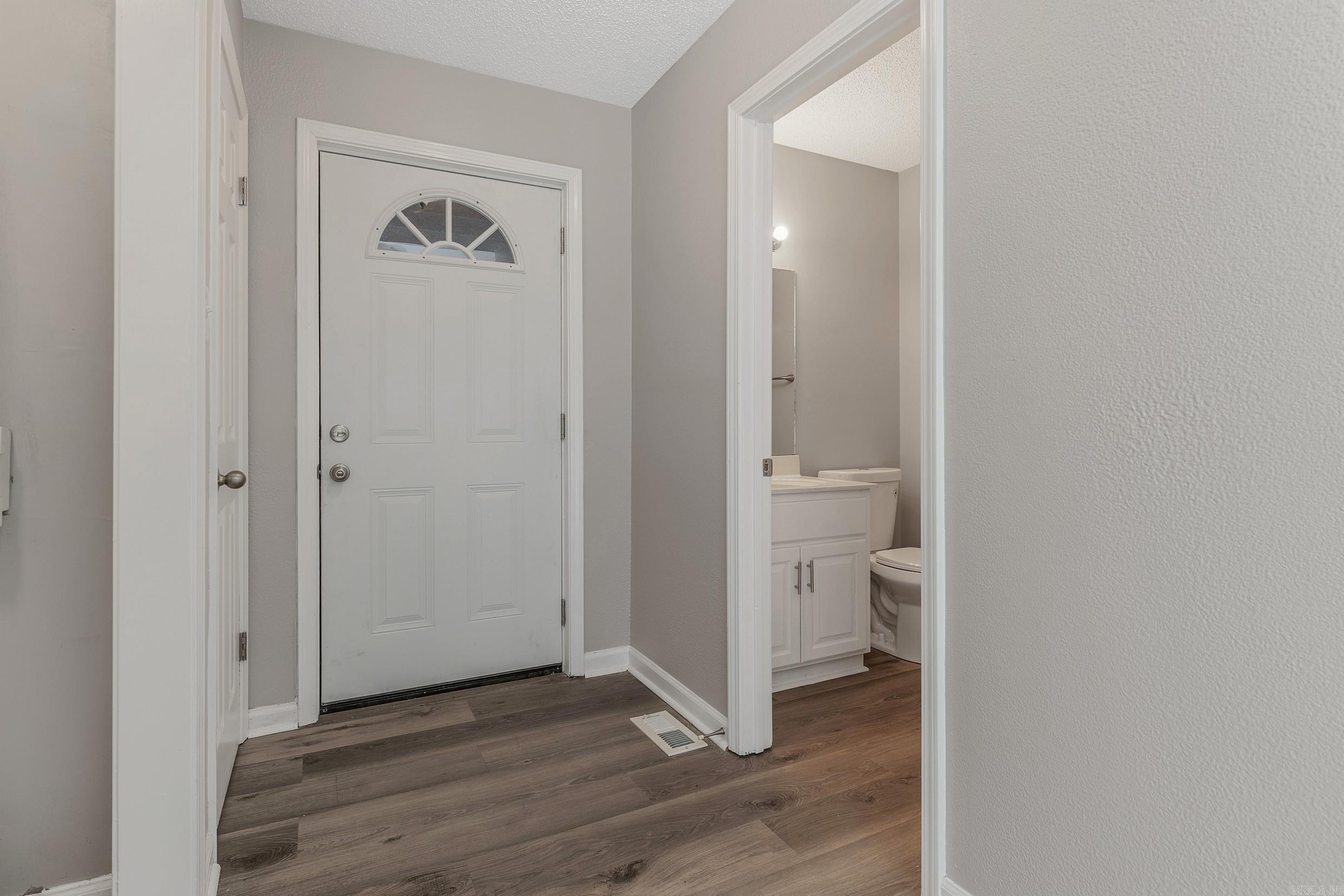 SHADOW RIDGE VILLAS - Residential