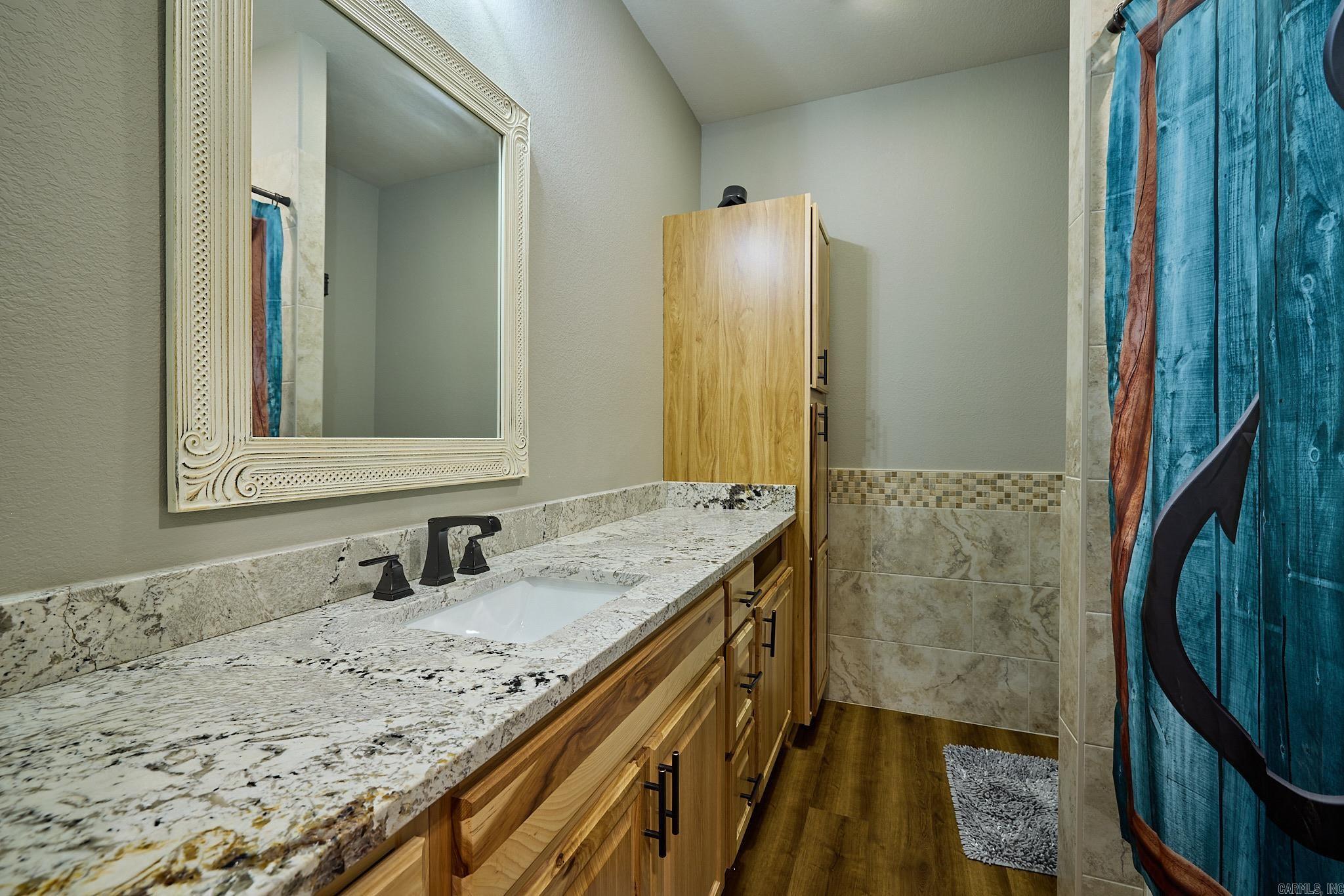 LAKE NORRELL ESTATES - Residential