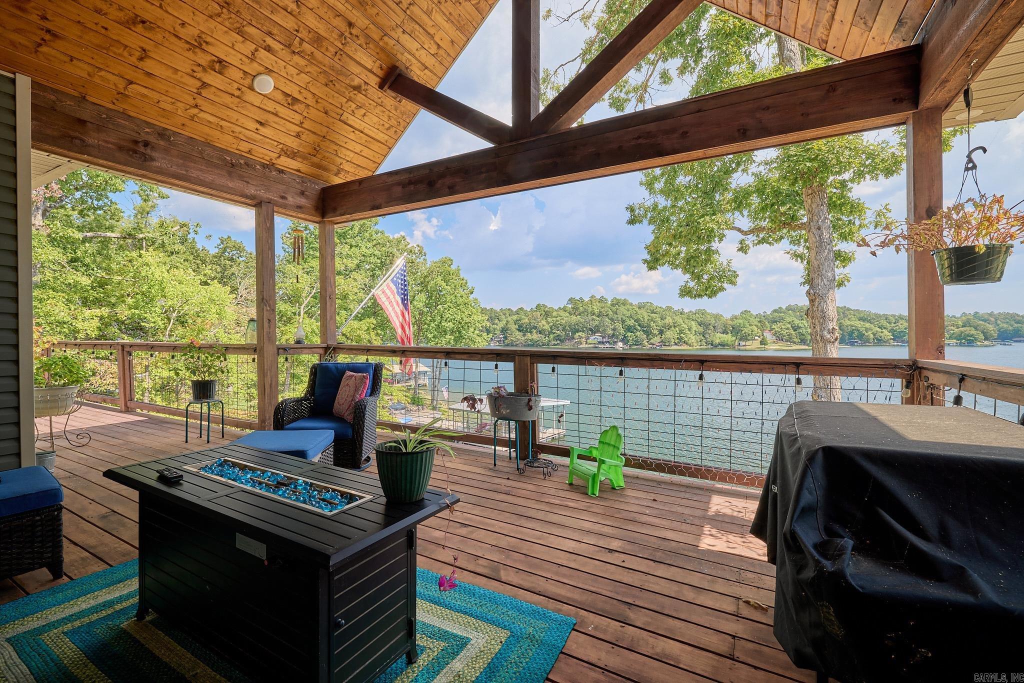 LAKE NORRELL ESTATES - Residential