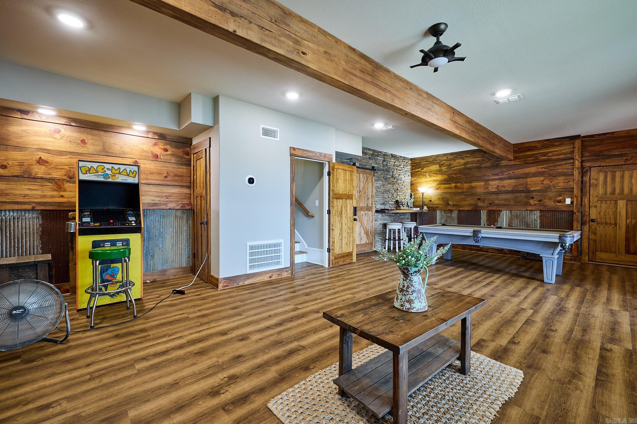 LAKE NORRELL ESTATES - Residential