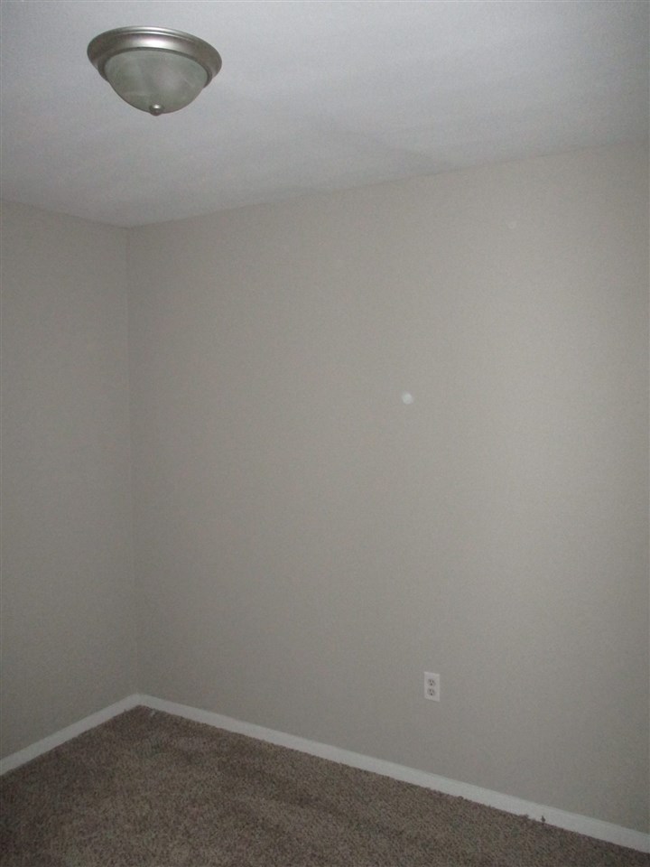 Random Oaks - Residential Lease