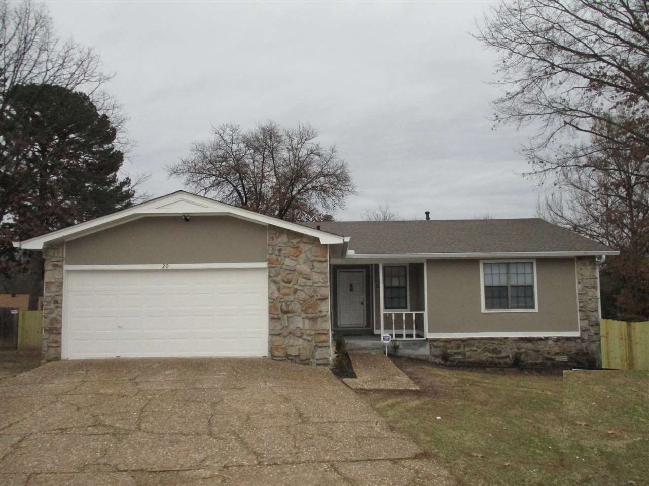 Random Oaks - Residential Lease