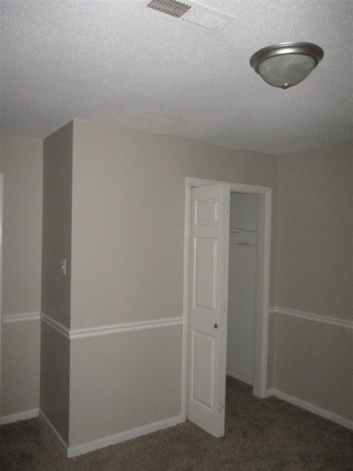 Random Oaks - Residential Lease