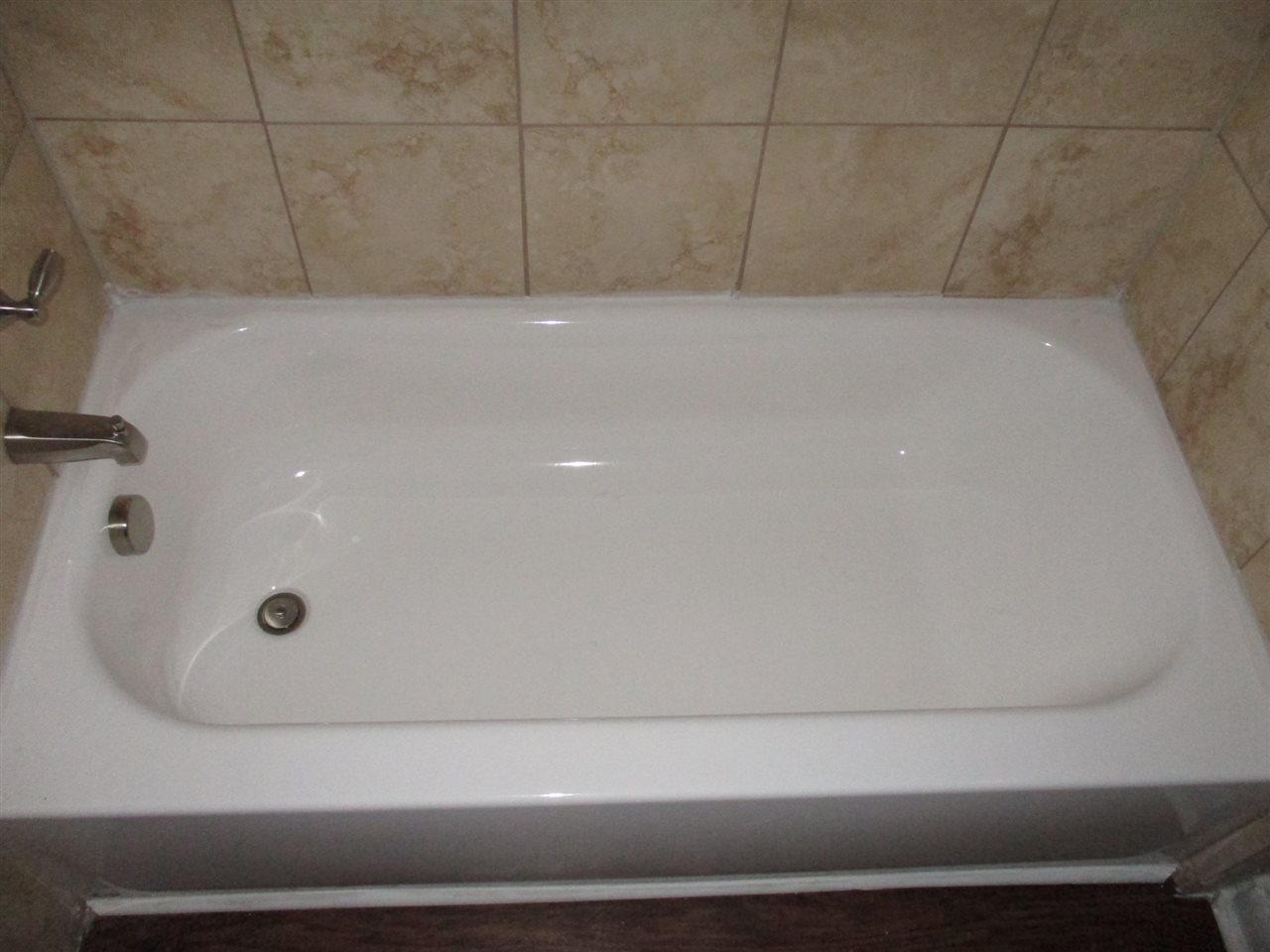 Random Oaks - Residential Lease