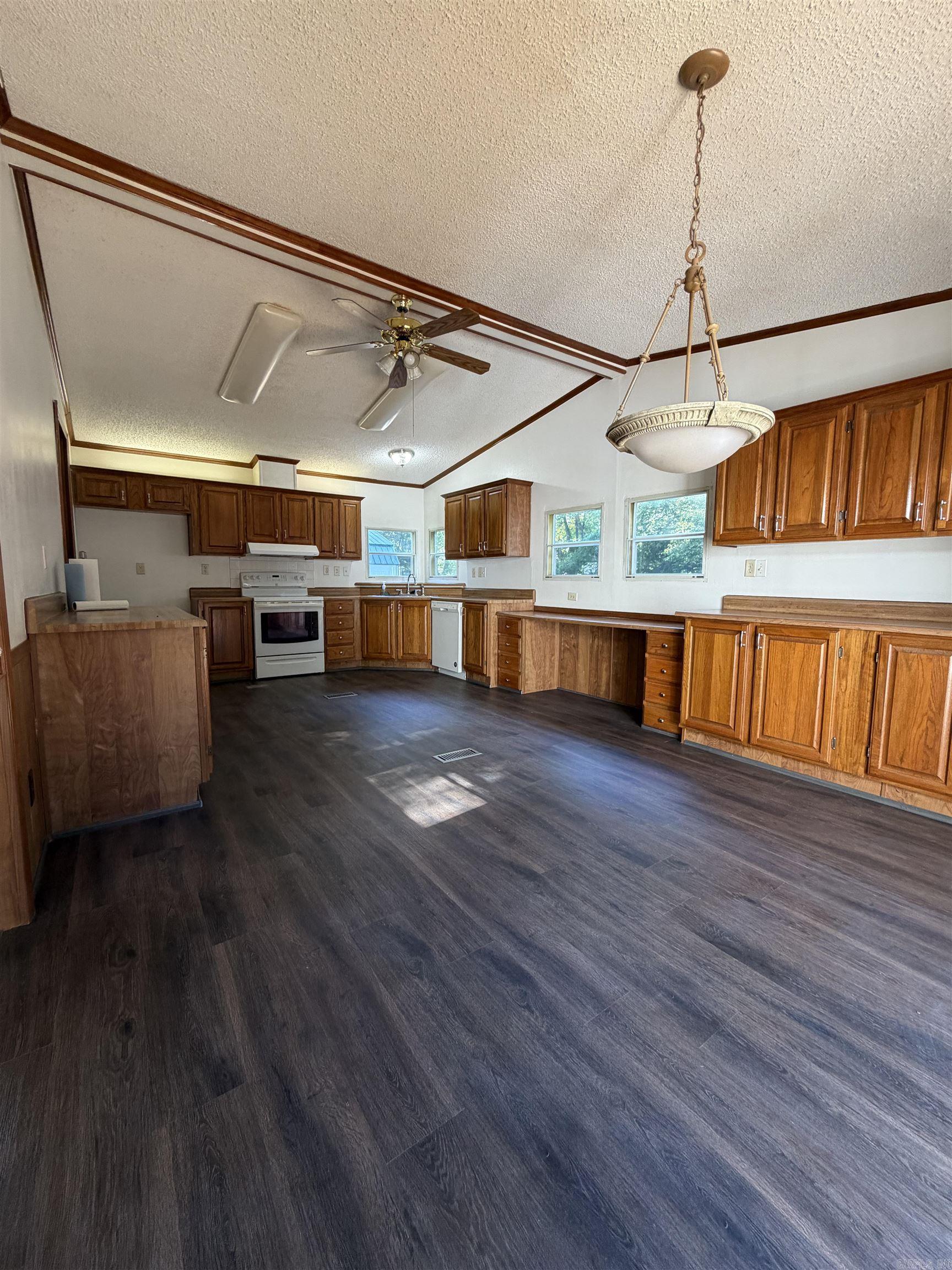 Mellard & Belding - Residential