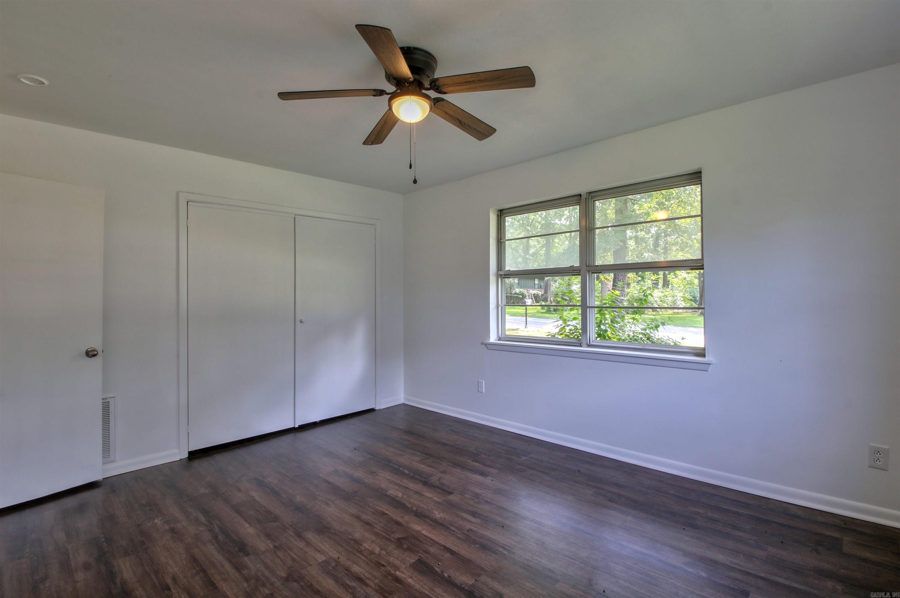 ARBOR OAKS - Residential