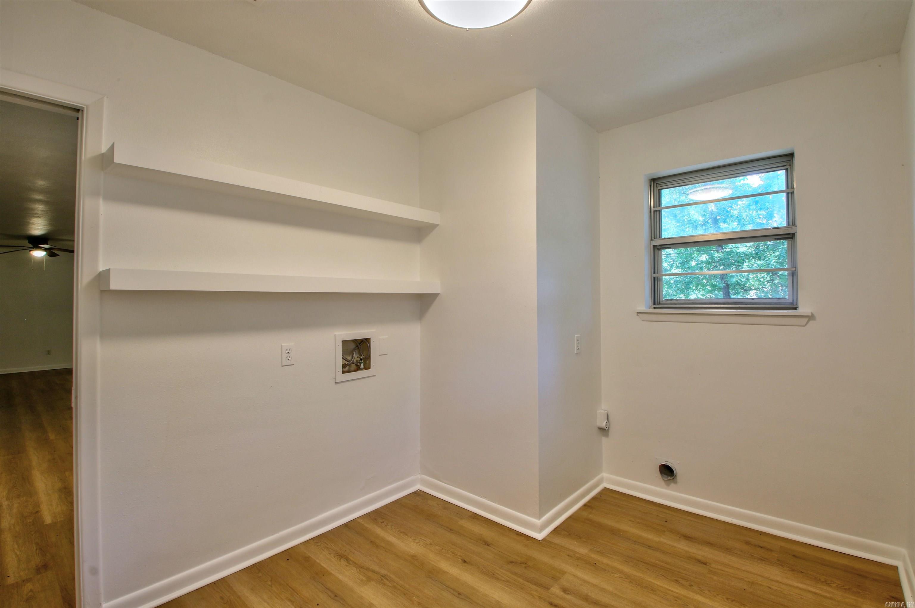 ARBOR OAKS - Residential