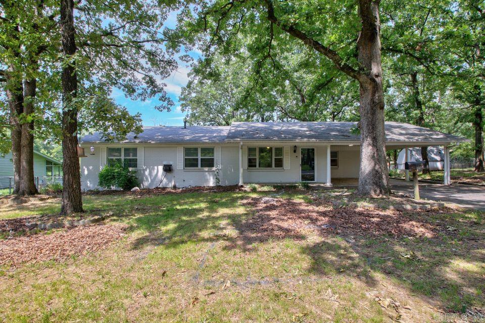 ARBOR OAKS - Residential