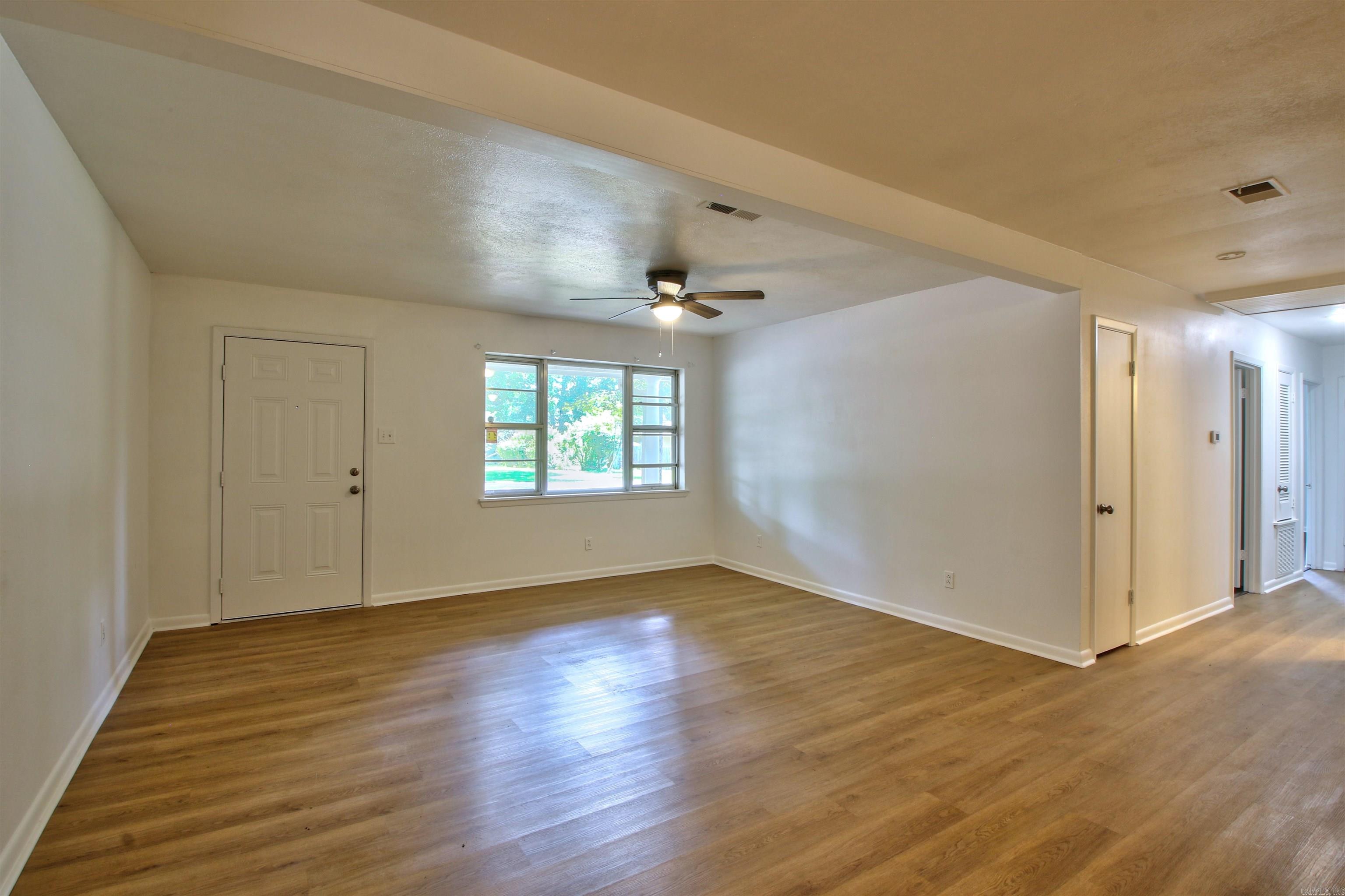 ARBOR OAKS - Residential