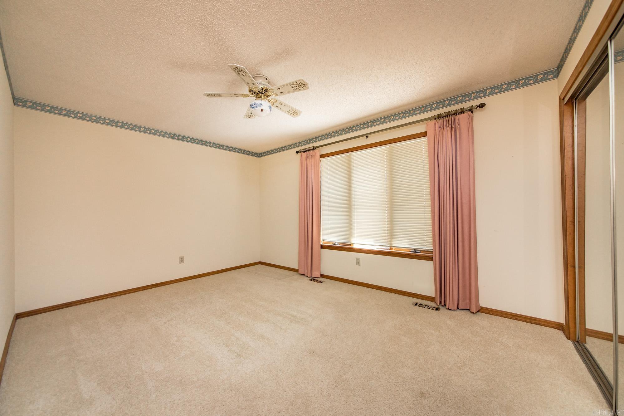 CASTLE RIDGE HEIGHTS - Residential